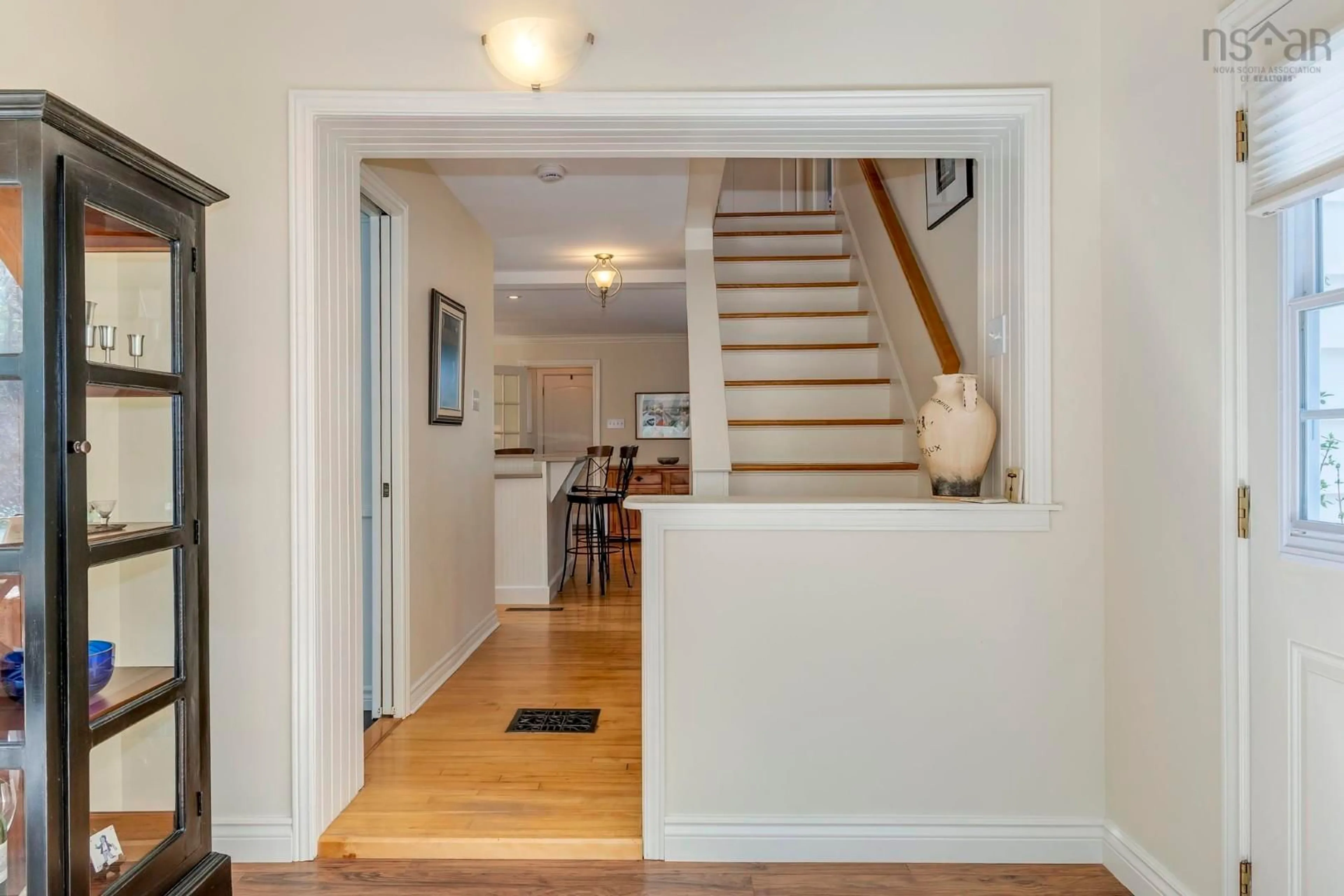Indoor entryway for 20 Celtic, Dartmouth Nova Scotia B2Y 3G6