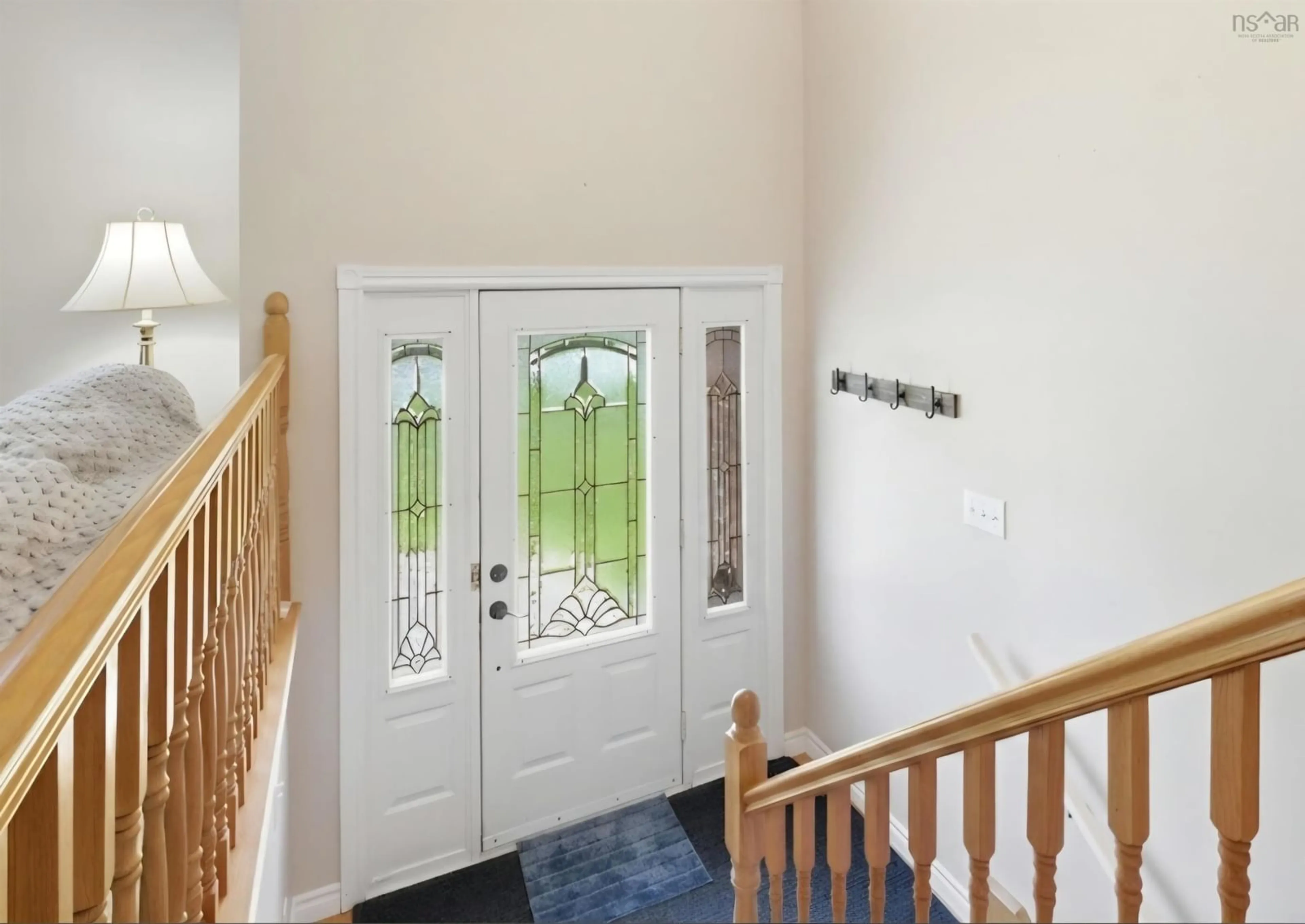 Indoor foyer for 1157 Blue Rocks Rd, Blue Rocks Nova Scotia B0J 2C0