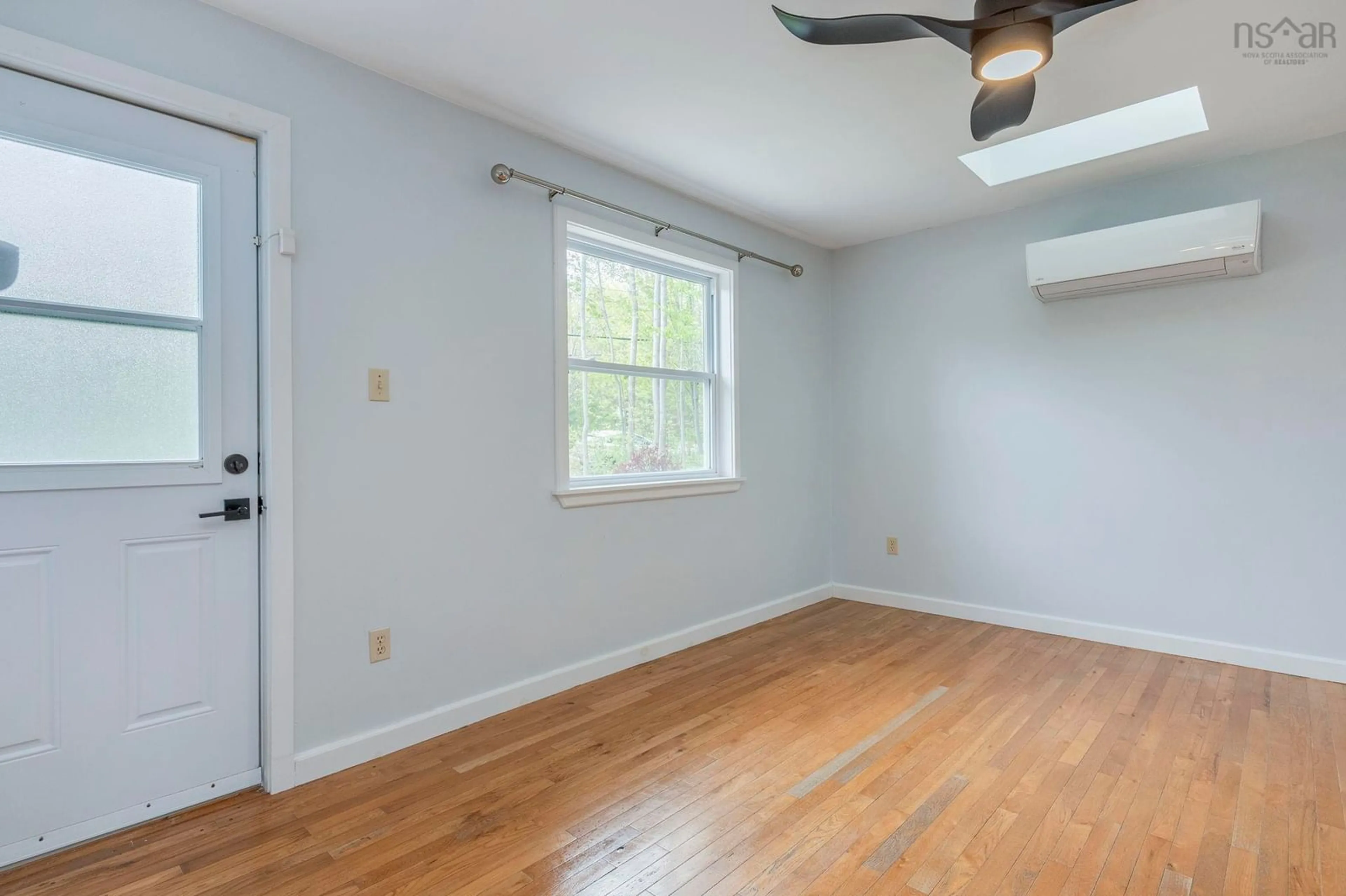 A pic of a room for 305 Lemarchant Dr, Canaan Nova Scotia B4N 4K1