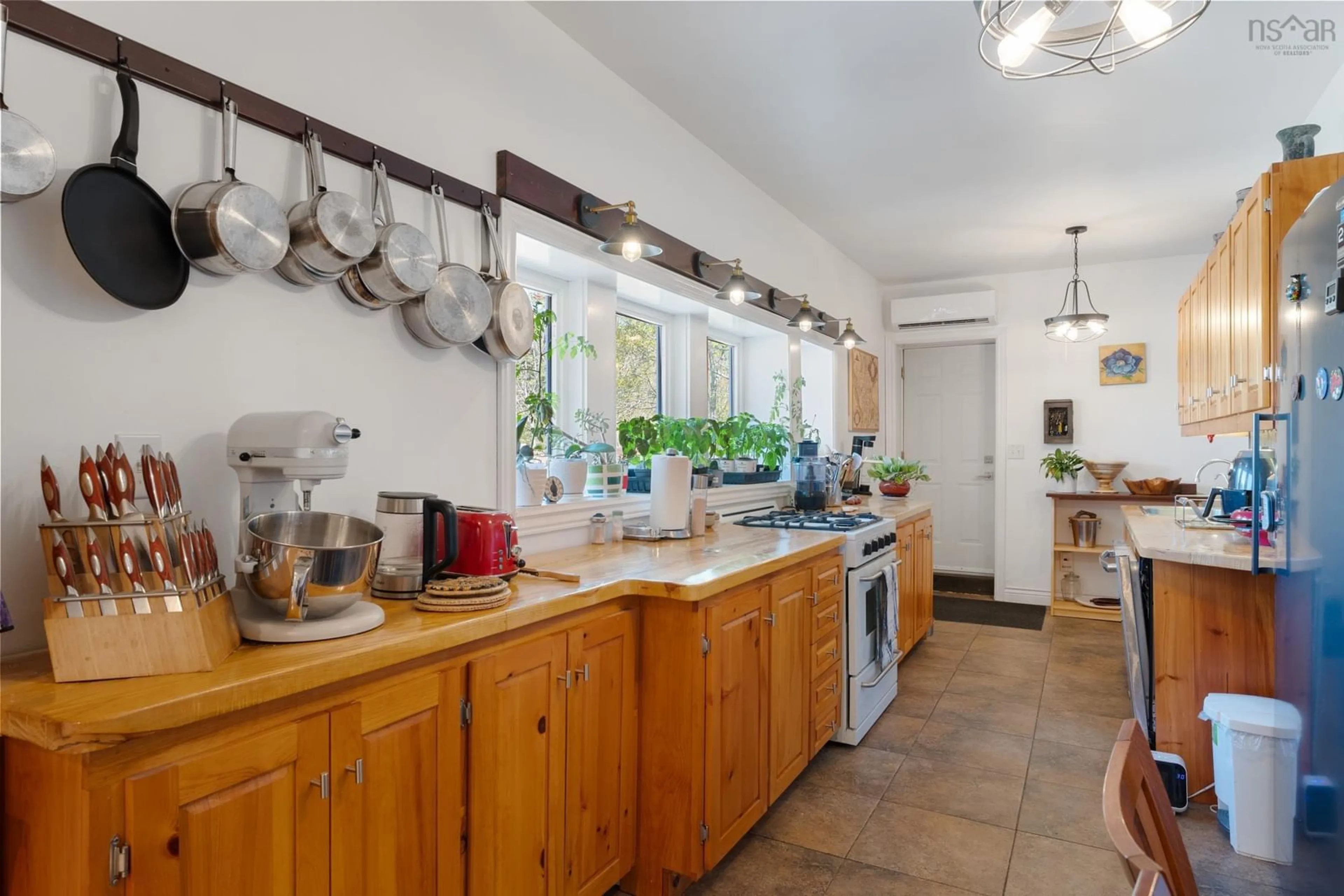 Standard kitchen, ceramic/tile floor for 2292 Highway 3, Pubnico Nova Scotia B0W 3S0