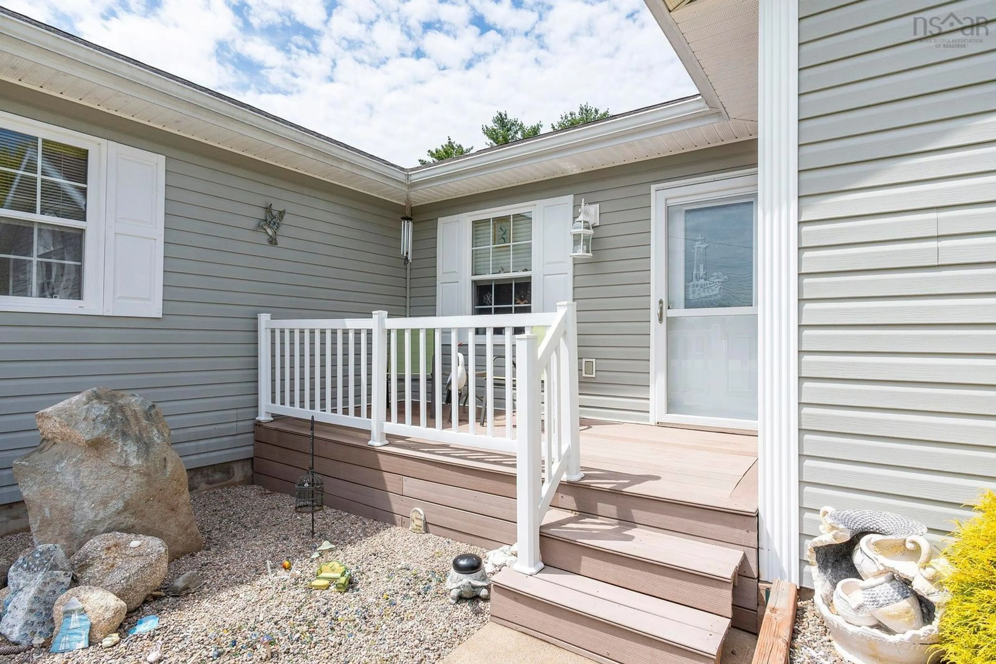Home with vinyl exterior material, street for 21 Anna Crt, Wilmot Nova Scotia B0P 1R0