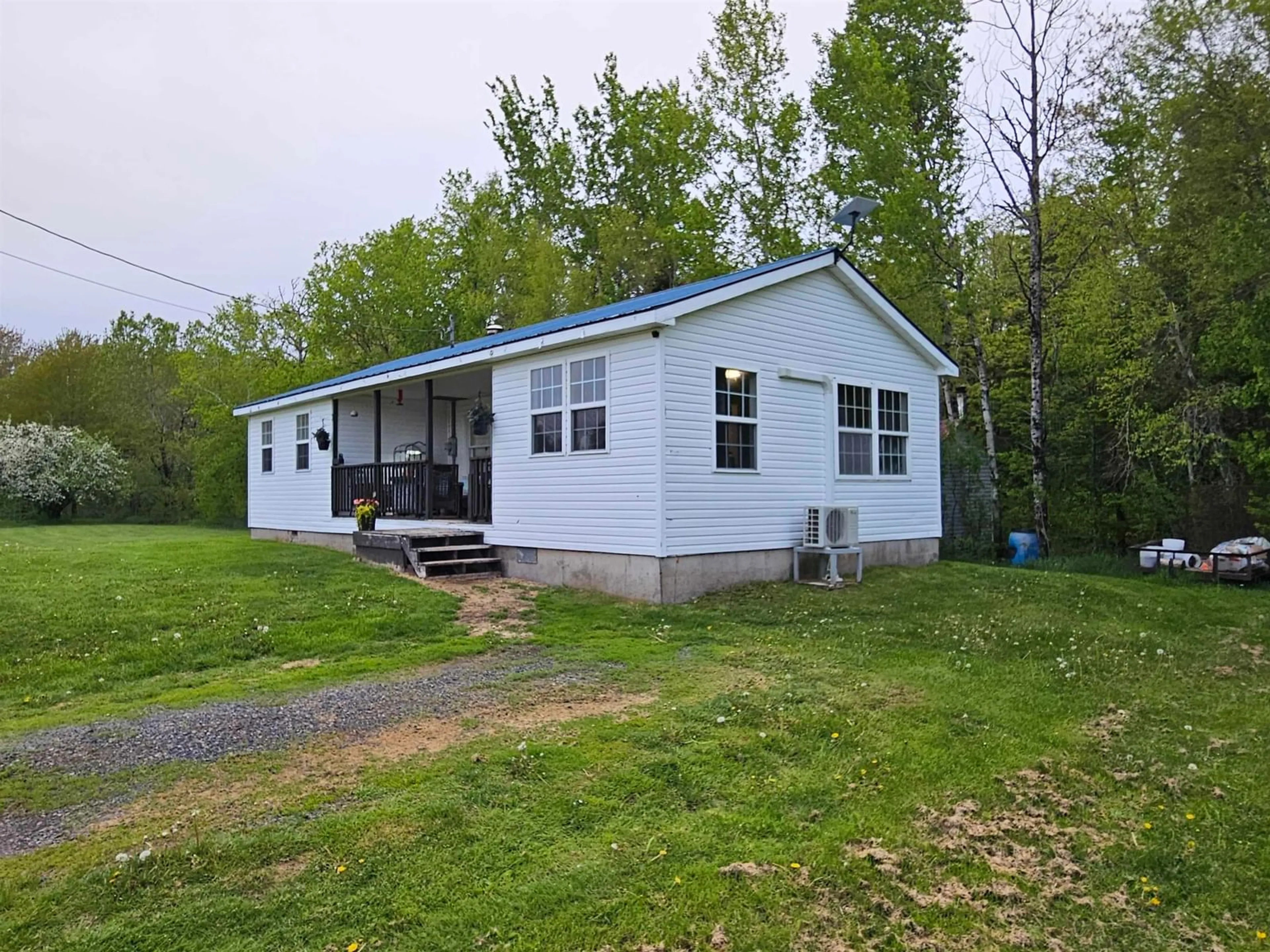 Unknown for 128 Robinson Rd, Amherst Head Nova Scotia B4H 3Y2