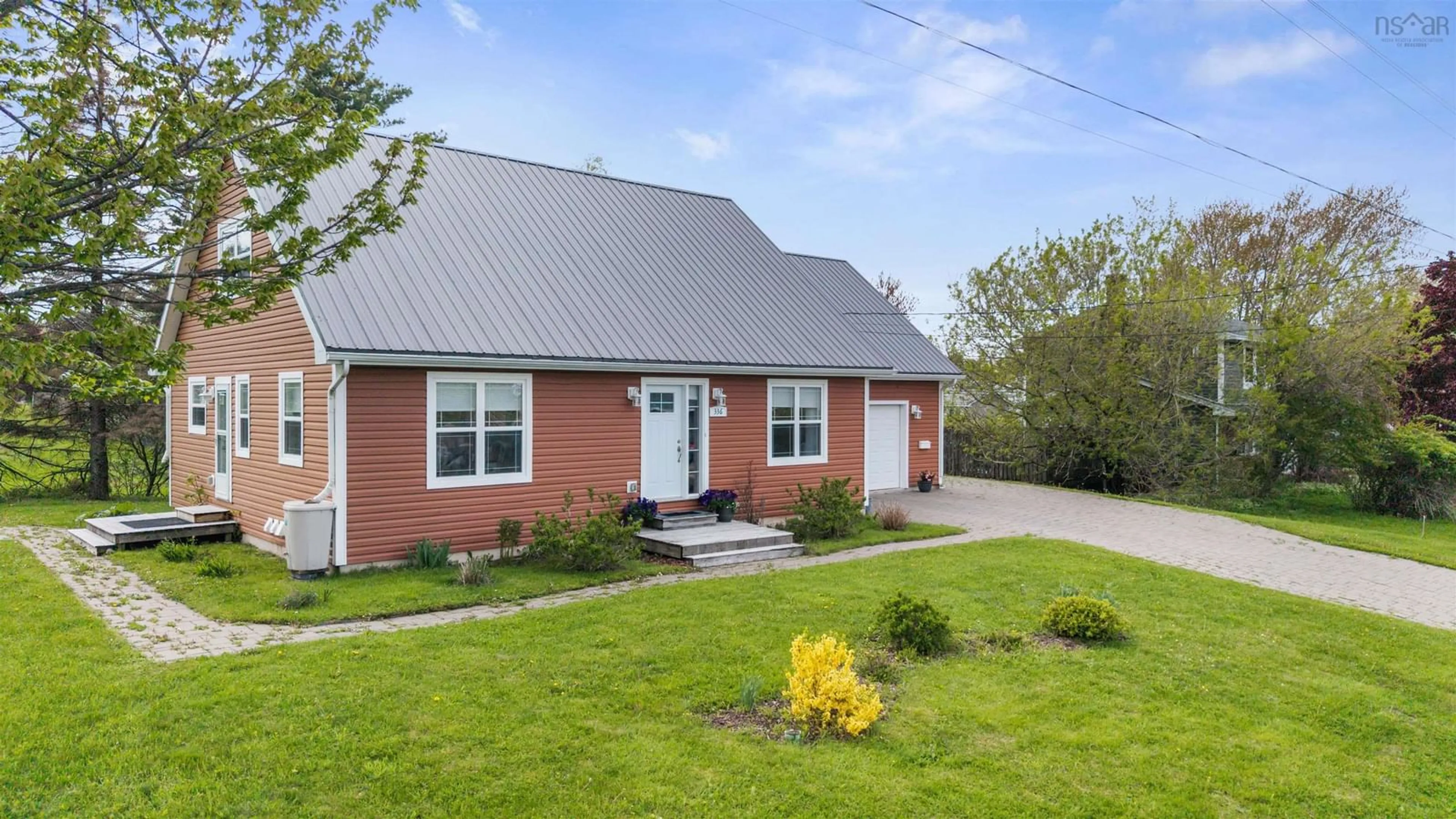 Home with brick exterior material, street for 336 Beech St, New Glasgow Nova Scotia B2H 1A2