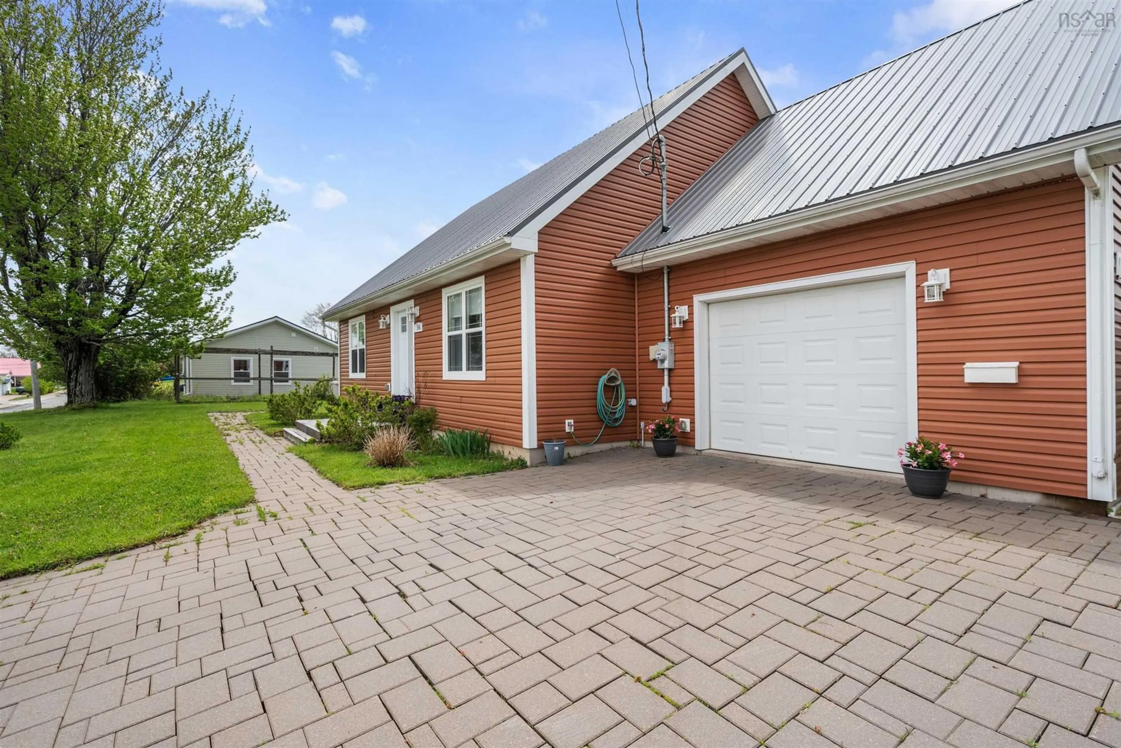 Home with brick exterior material, street for 336 Beech St, New Glasgow Nova Scotia B2H 1A2