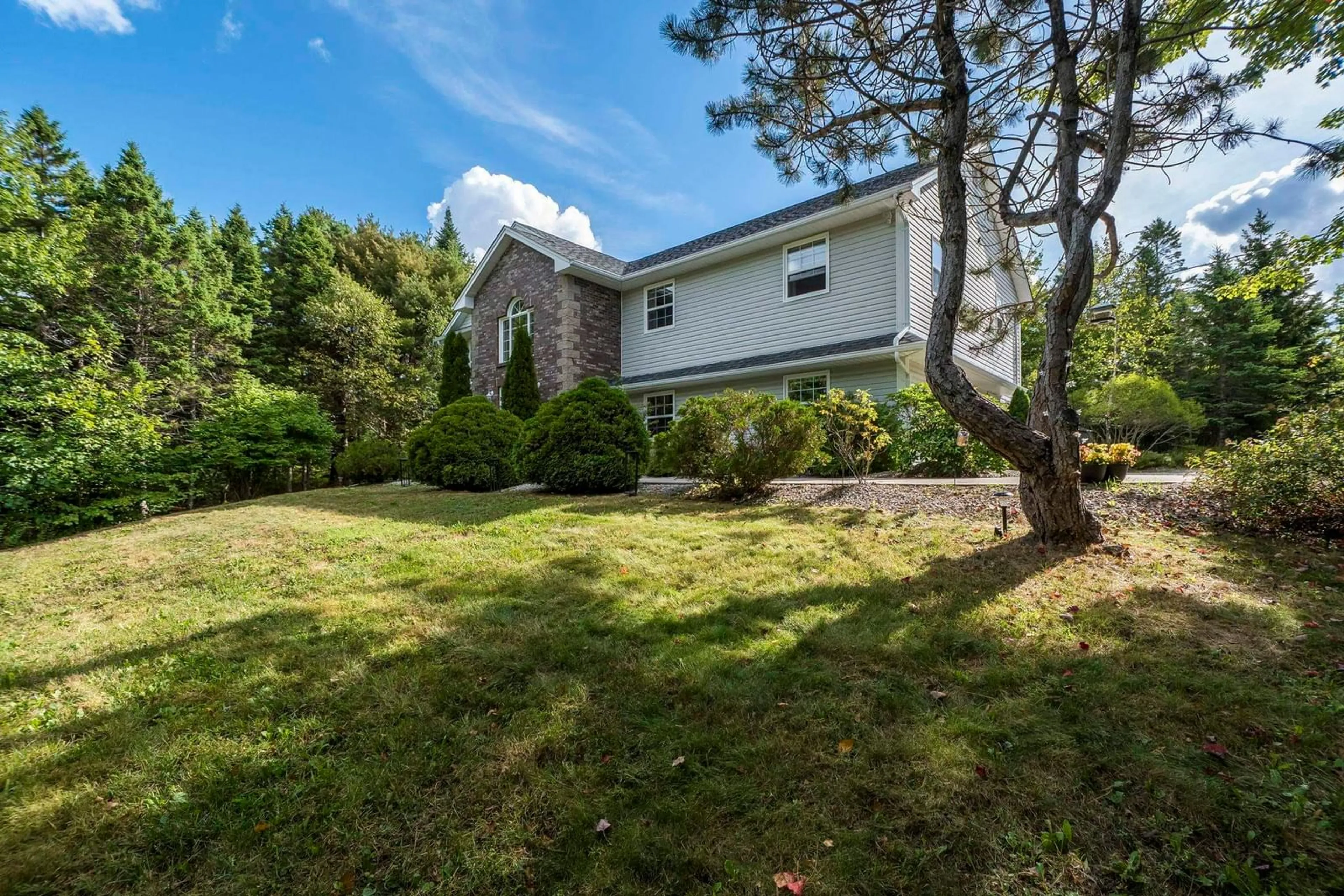 A pic from outside/outdoor area/front of a property/back of a property/a pic from drone, unknown for 15 Bingham Dr, Stillwater Lake Nova Scotia B3Z 1M4