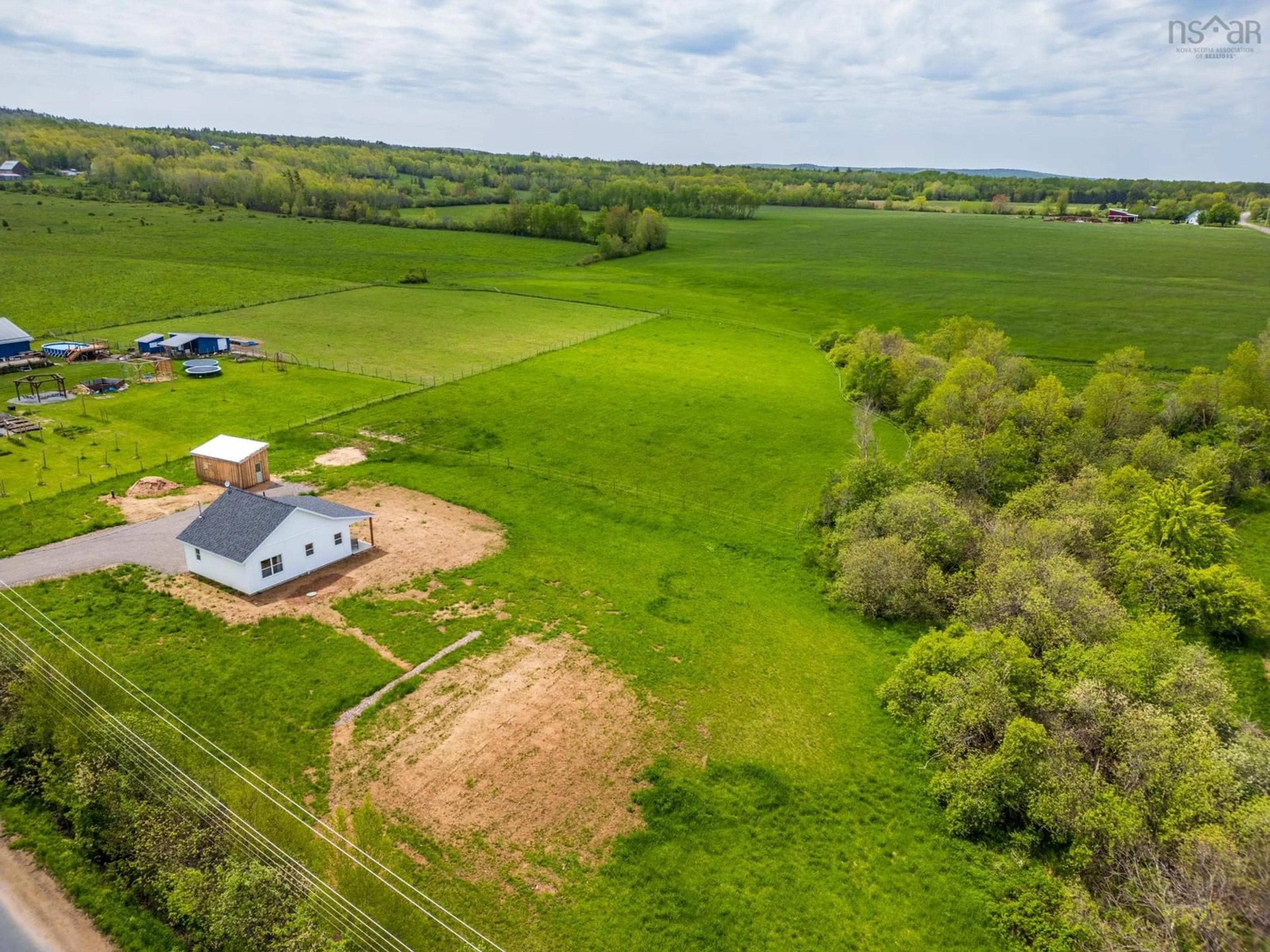 A pic from outside/outdoor area/front of a property/back of a property/a pic from drone, building for 117 Keith Lane, North Williamston Nova Scotia B0S 1M0