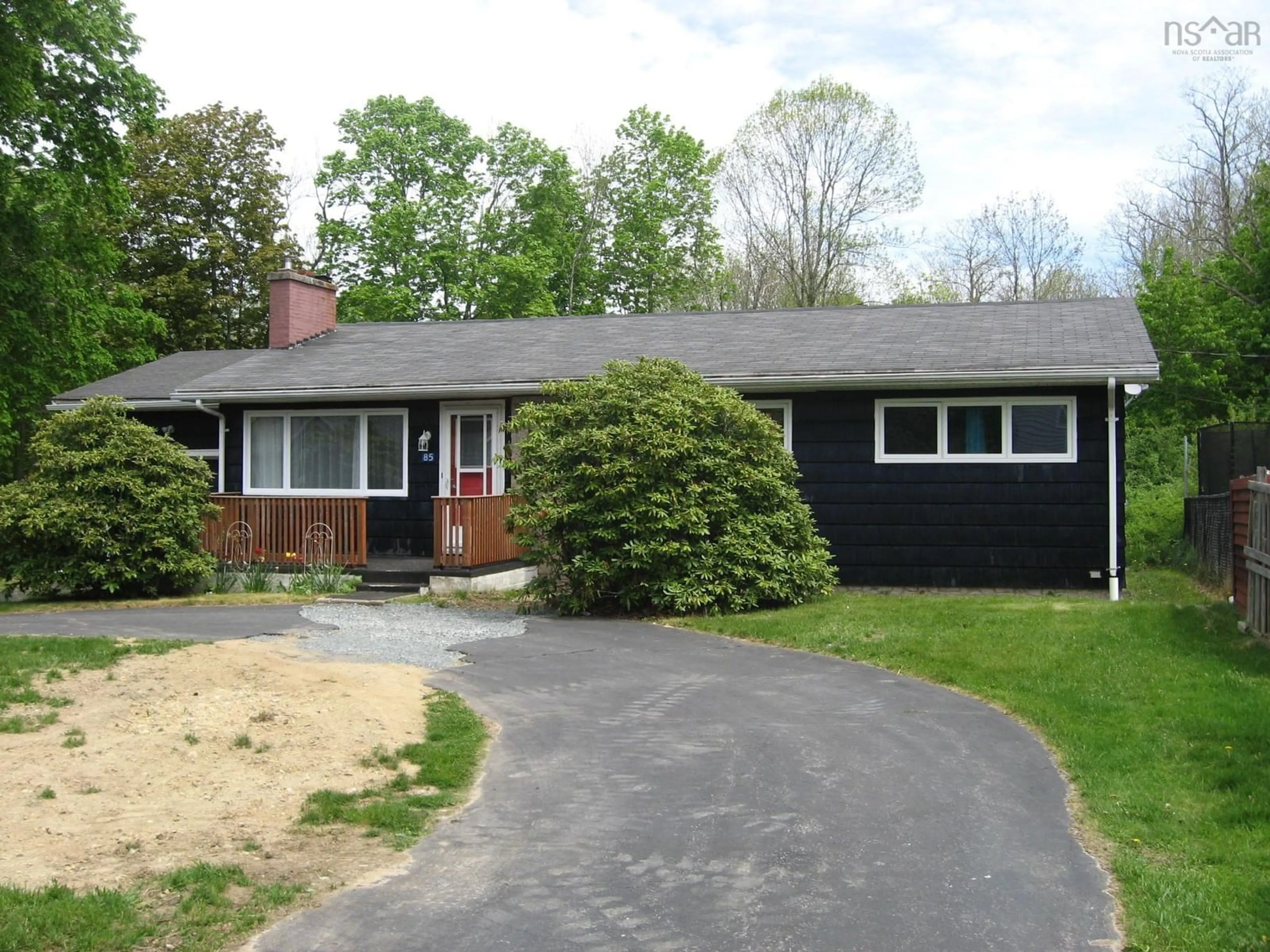 Home with vinyl exterior material, street for 85 School St, Liverpool Nova Scotia B0T 1K0