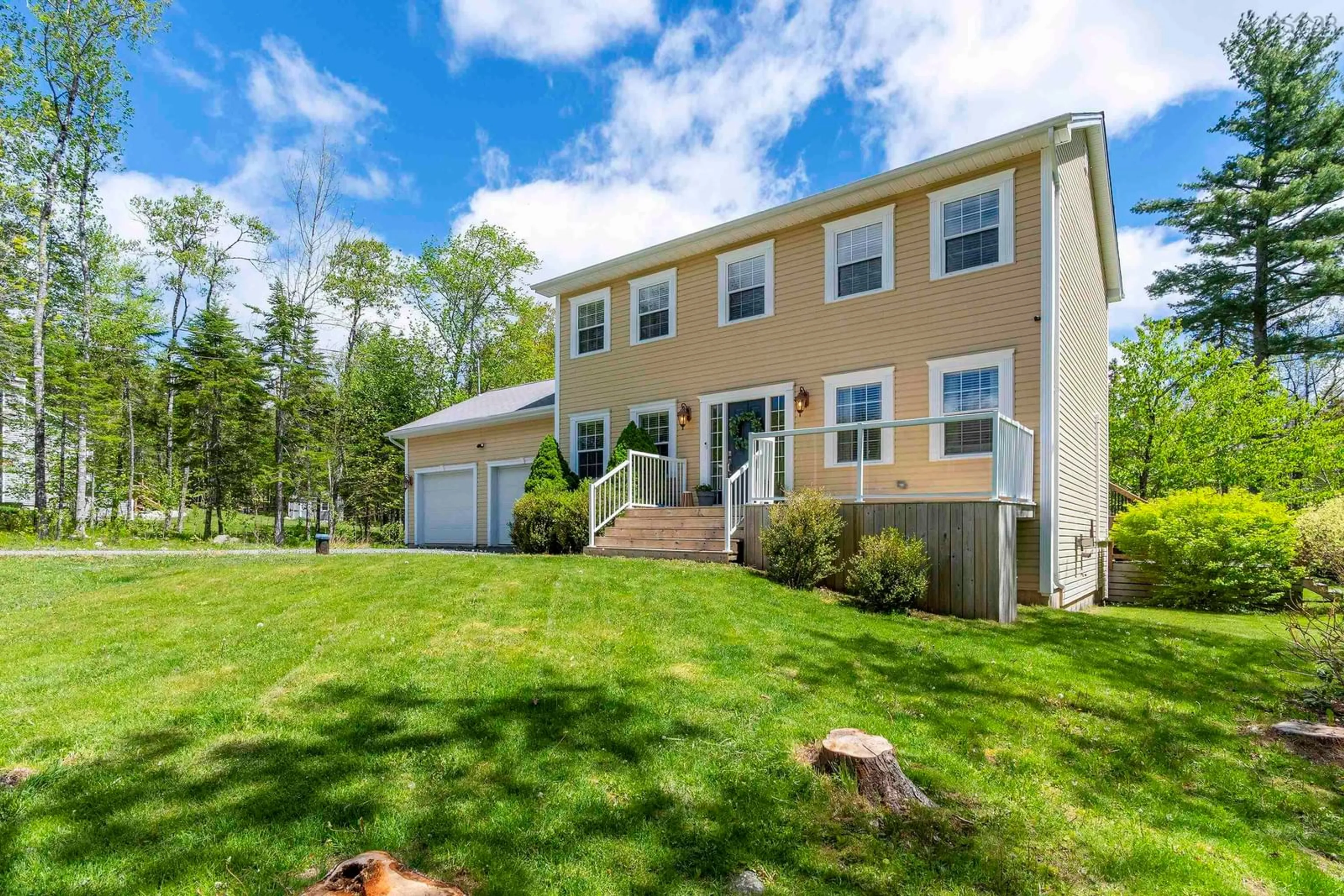 Home with vinyl exterior material, street for 85 Heatherglen Drive, Beaver Bank Nova Scotia B4G 0A2