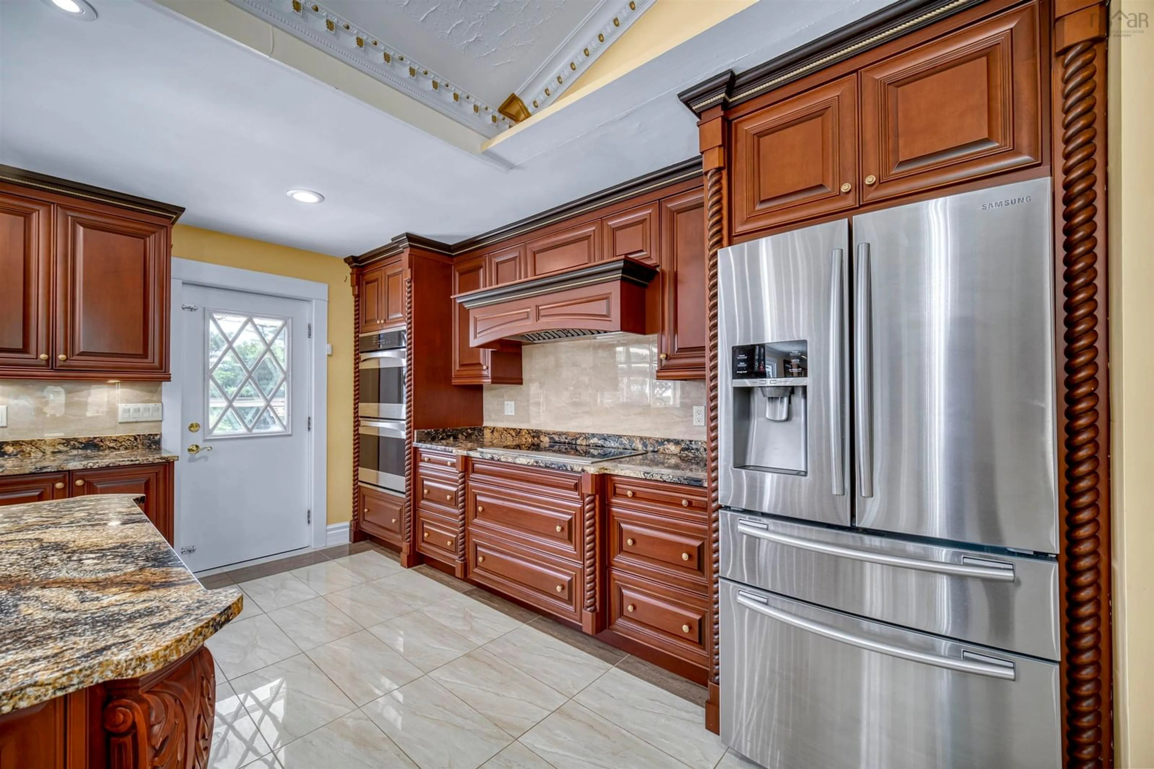 Standard kitchen, ceramic/tile floor for 1007 Waverley Rd, Waverley Nova Scotia B2R 1W7