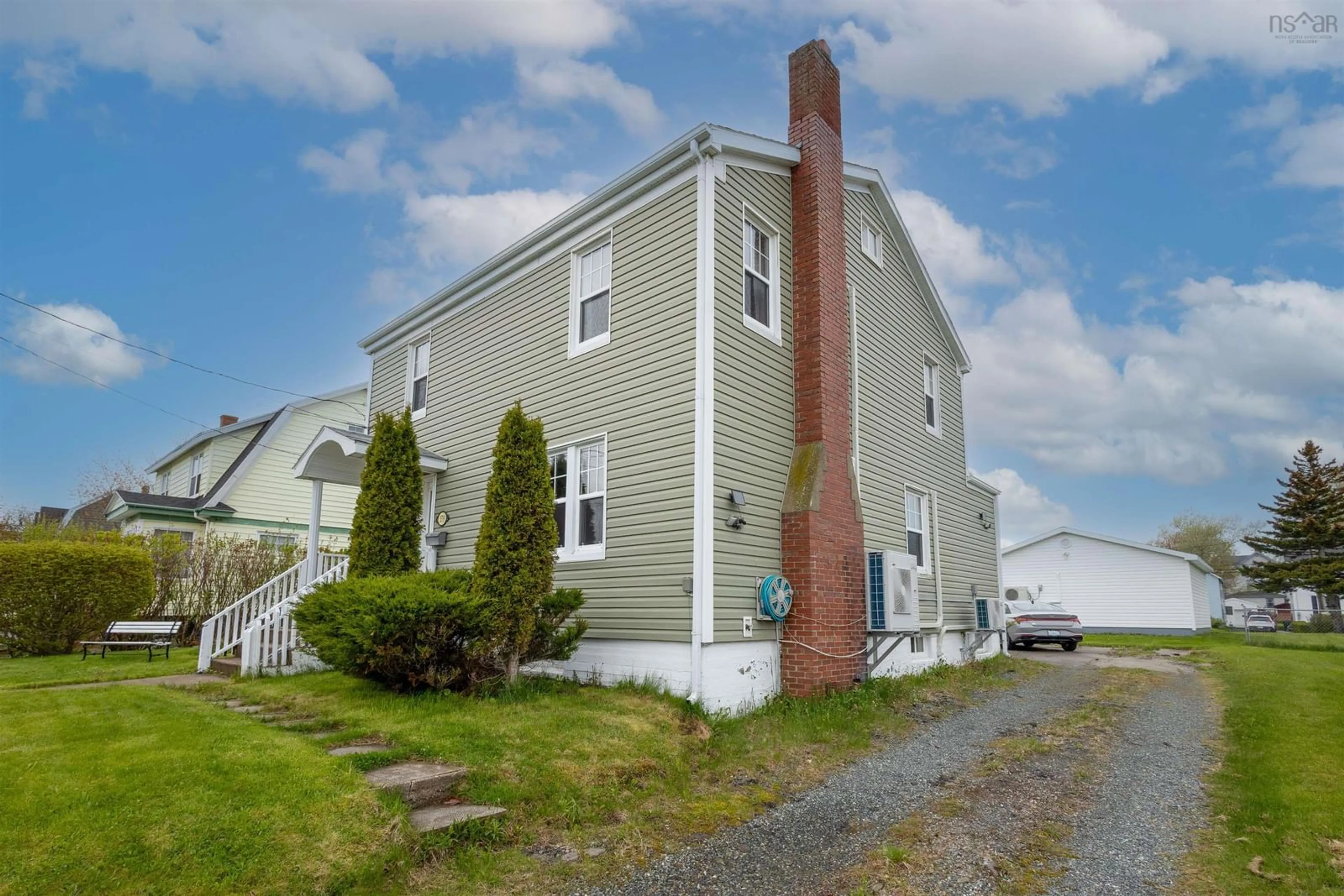 Unknown for 379 Smith St, New Waterford Nova Scotia B1H 3R3