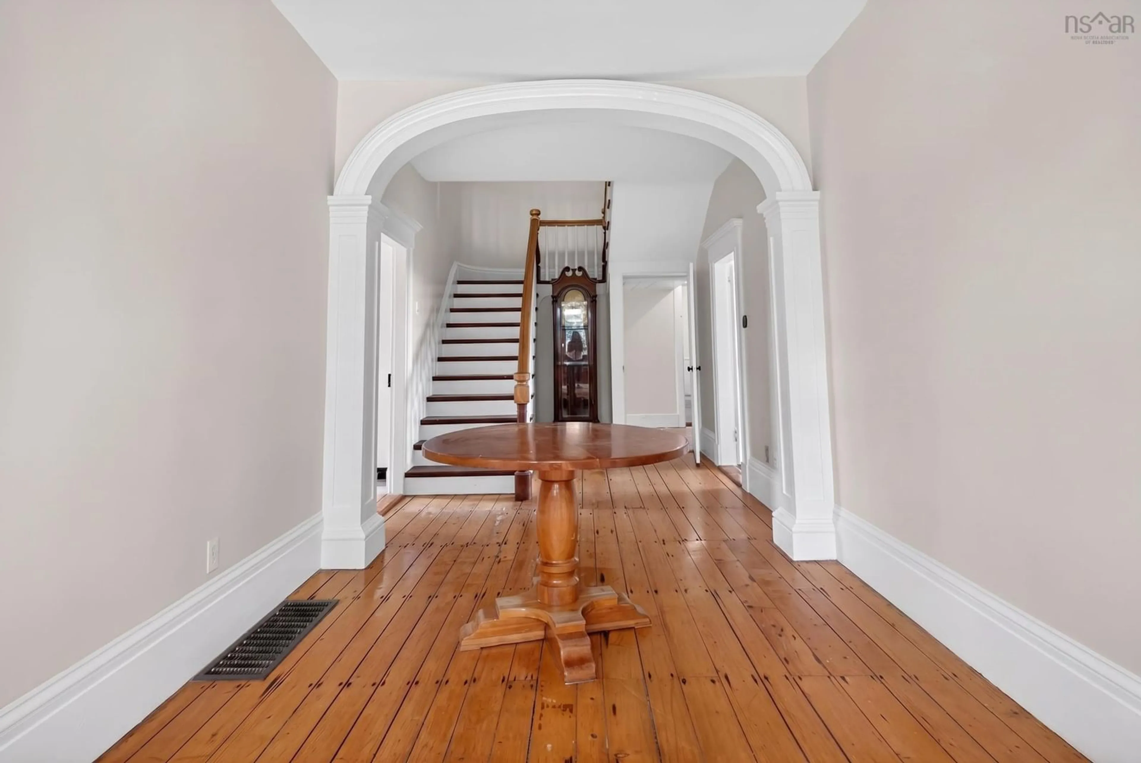 Indoor foyer for 8480 Highway 2, Great Village Nova Scotia B0M 1L0