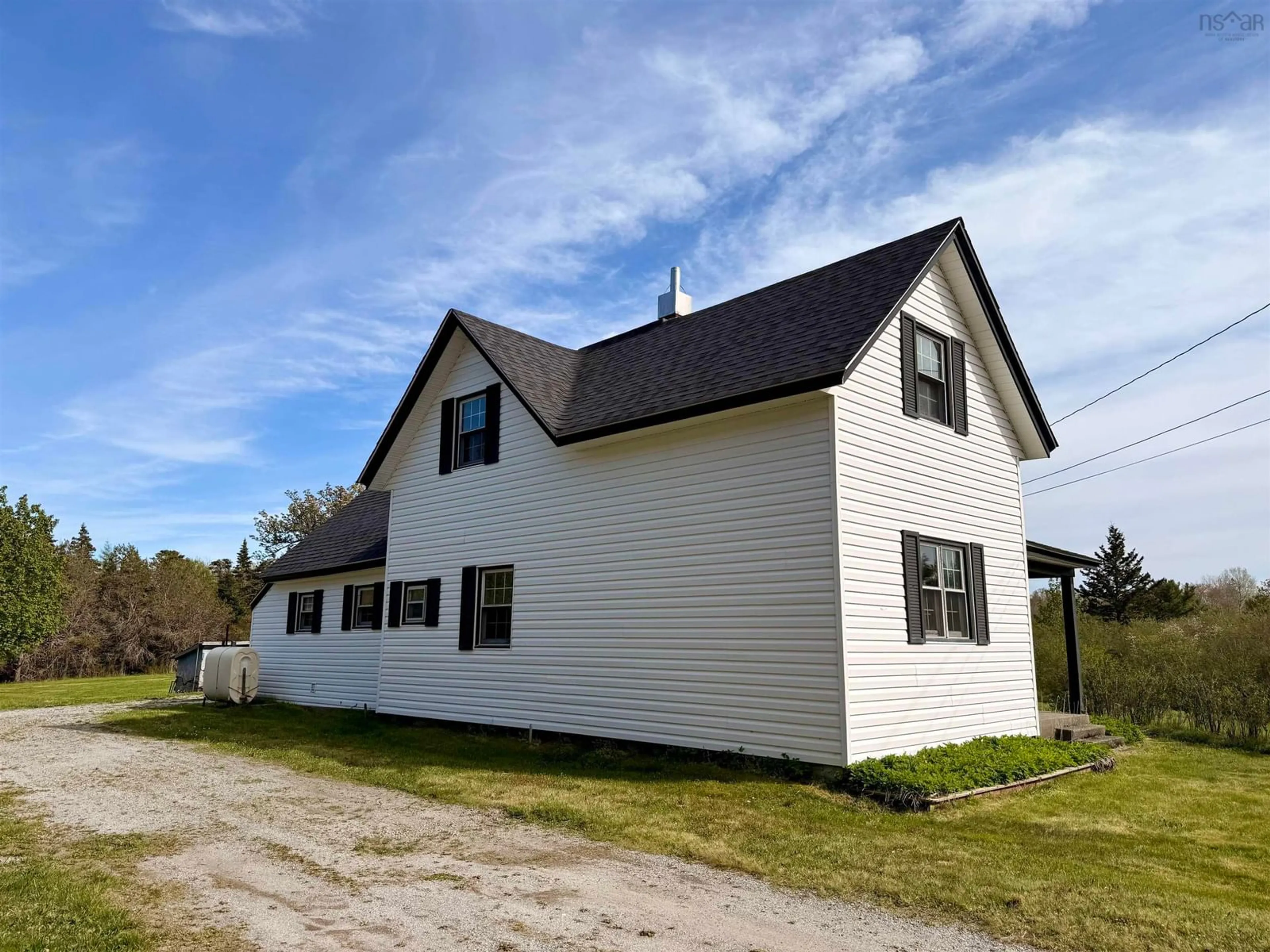 Home with vinyl exterior material, building for 432 Brighton Rd, Lockeport Nova Scotia B0T 1L0