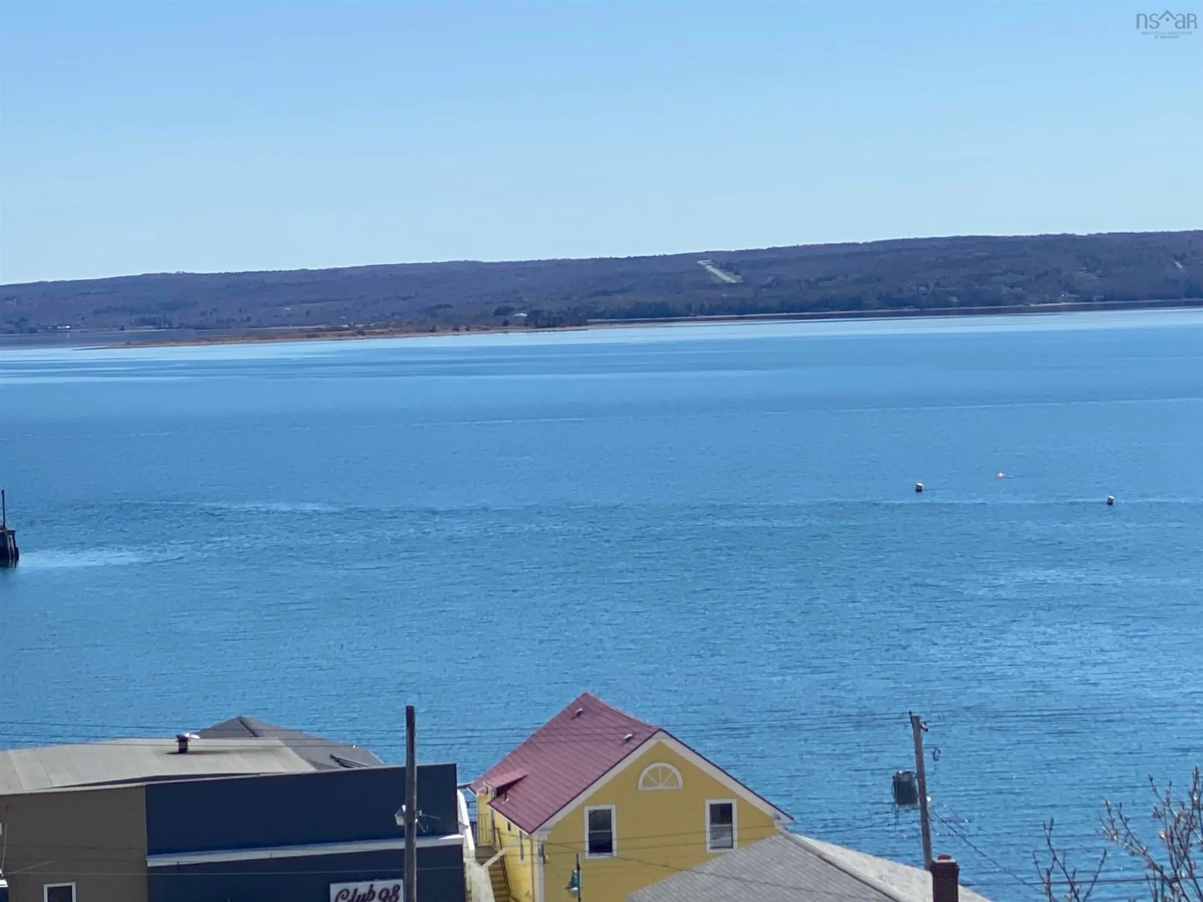 Blurry image for 140 Queen St, Digby Nova Scotia B0V 1A0