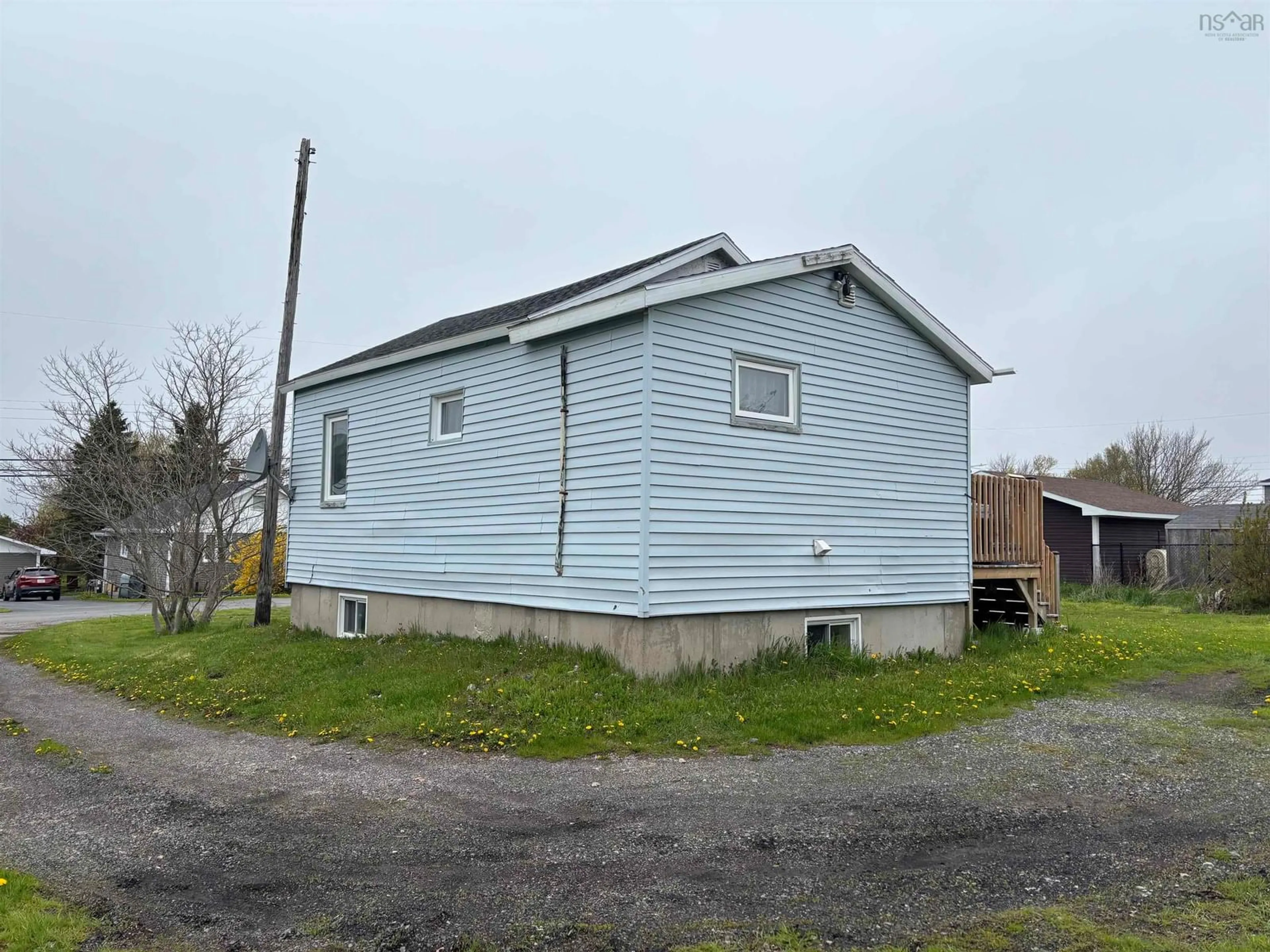 Shed for 42 George Street, Sydney Mines Nova Scotia B1V 1N7
