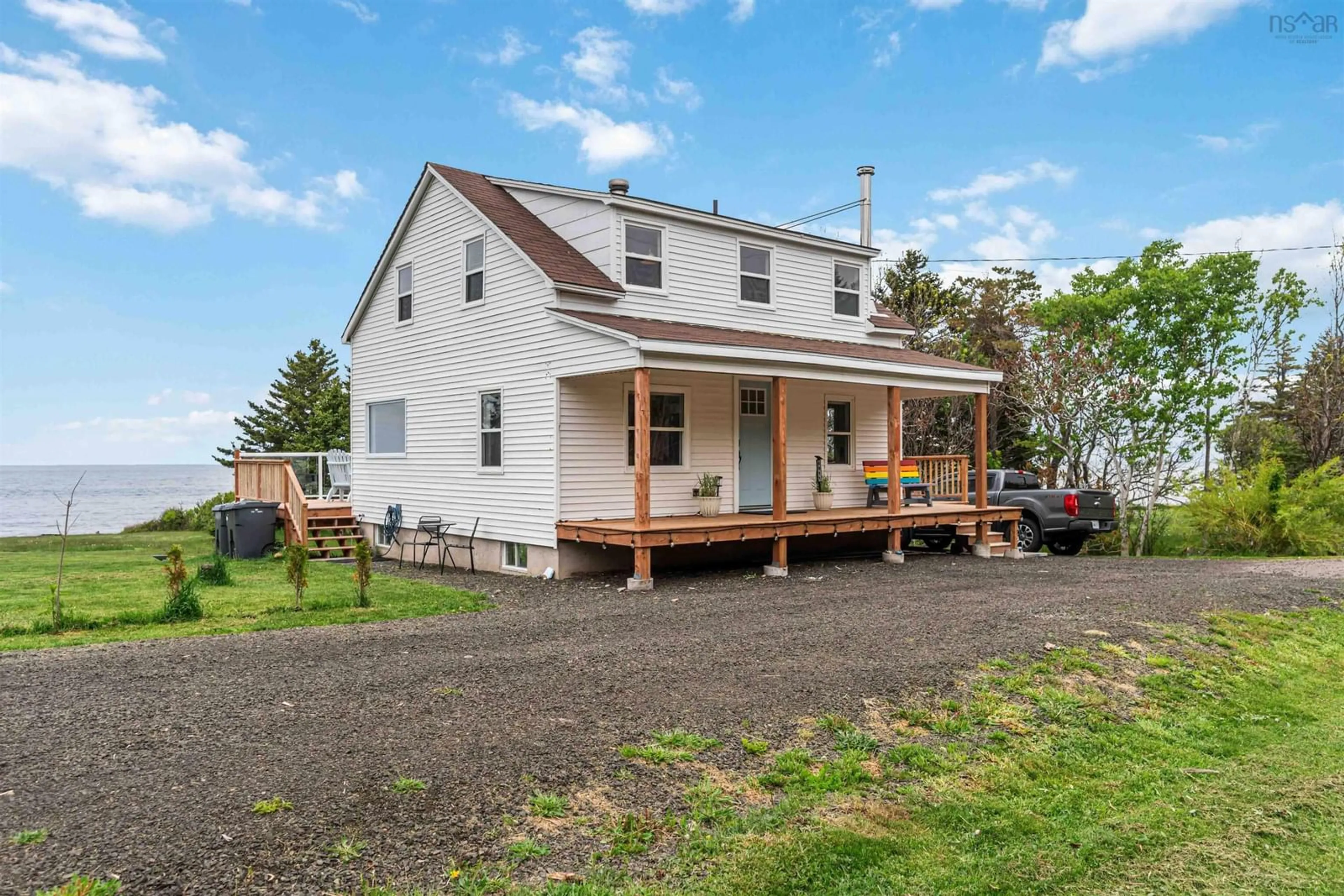 Home with vinyl exterior material, unknown for 6911 Shore Rd West Rd, Phinneys Cove Nova Scotia B0S 1L0