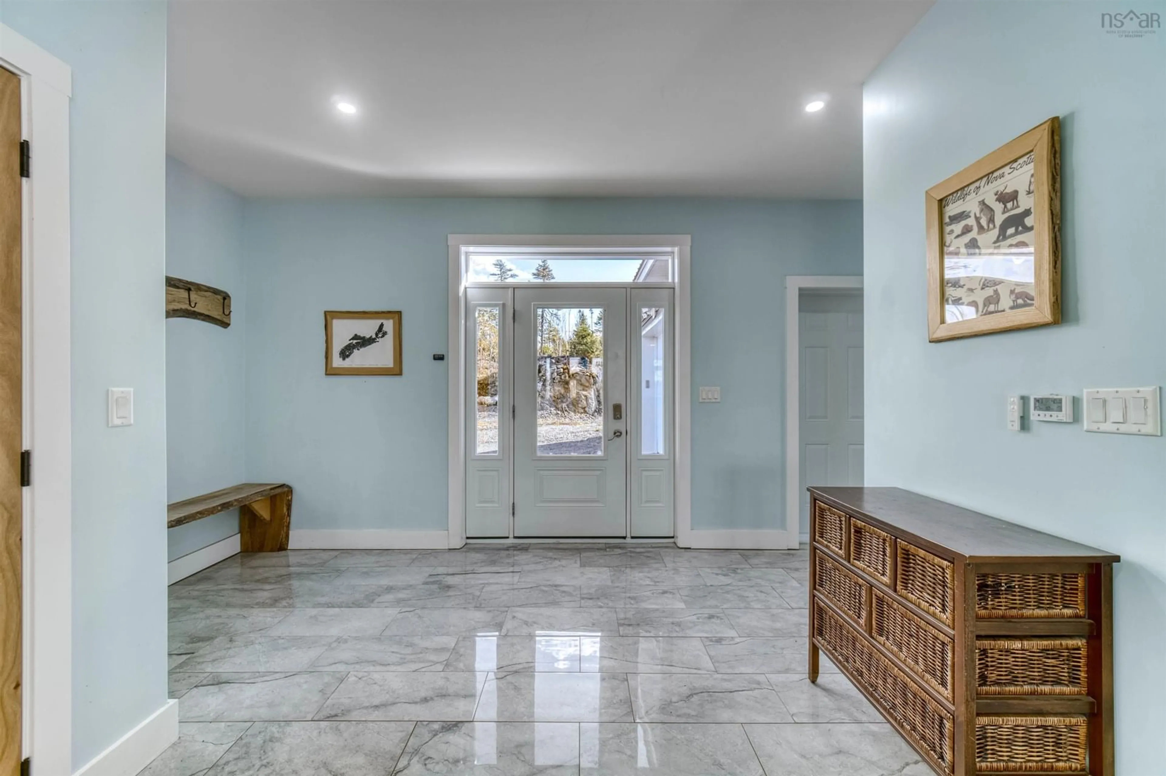 Indoor foyer for 256 Heritage Way #34, East Uniacke Nova Scotia B0N 1Z0