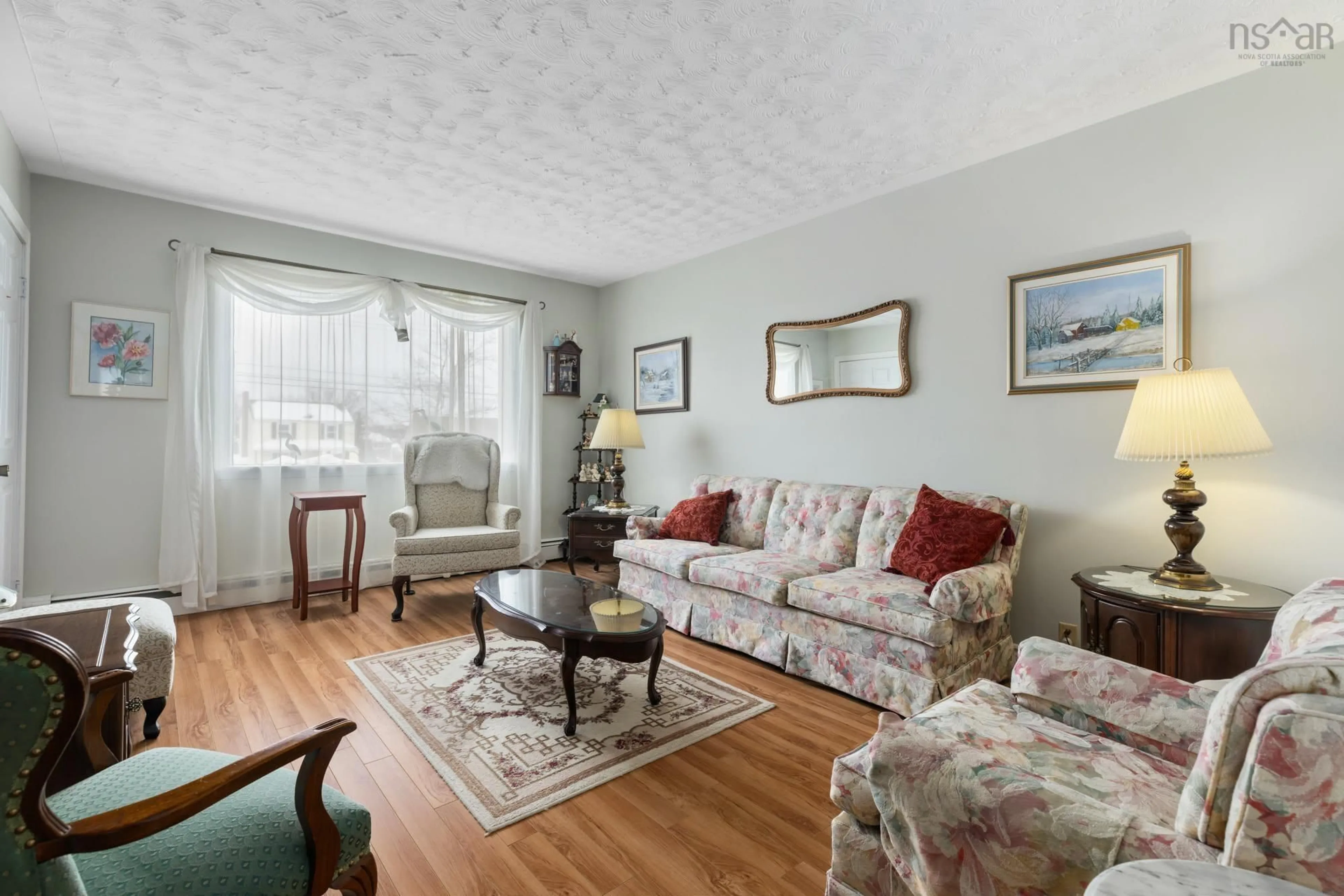 Living room with furniture, unknown for 2883 Connaught Ave, Halifax Nova Scotia B3L 3A2