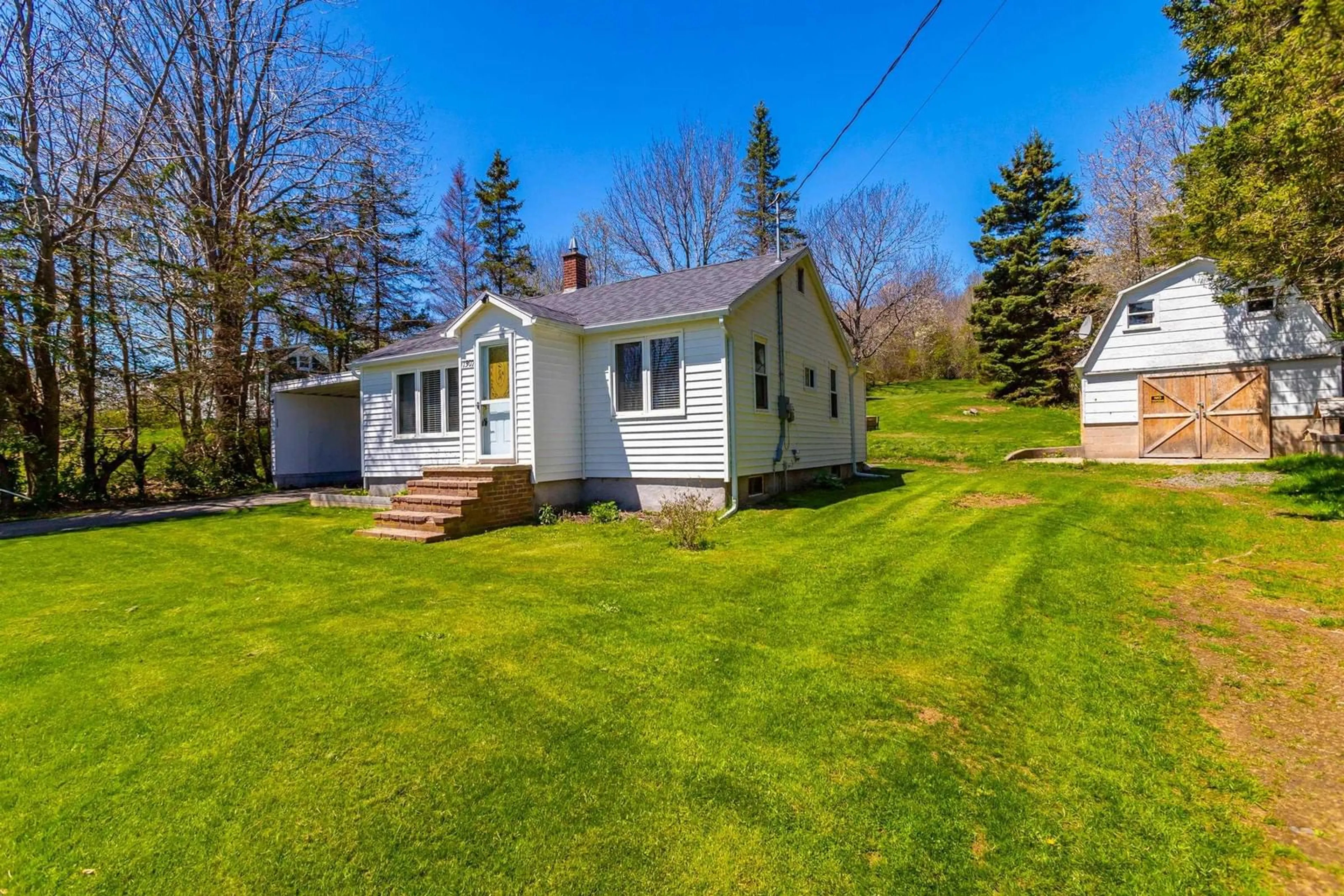 A pic from outside/outdoor area/front of a property/back of a property/a pic from drone, unknown for 1307 Granville Rd, Port Wade Nova Scotia B0S 1A0