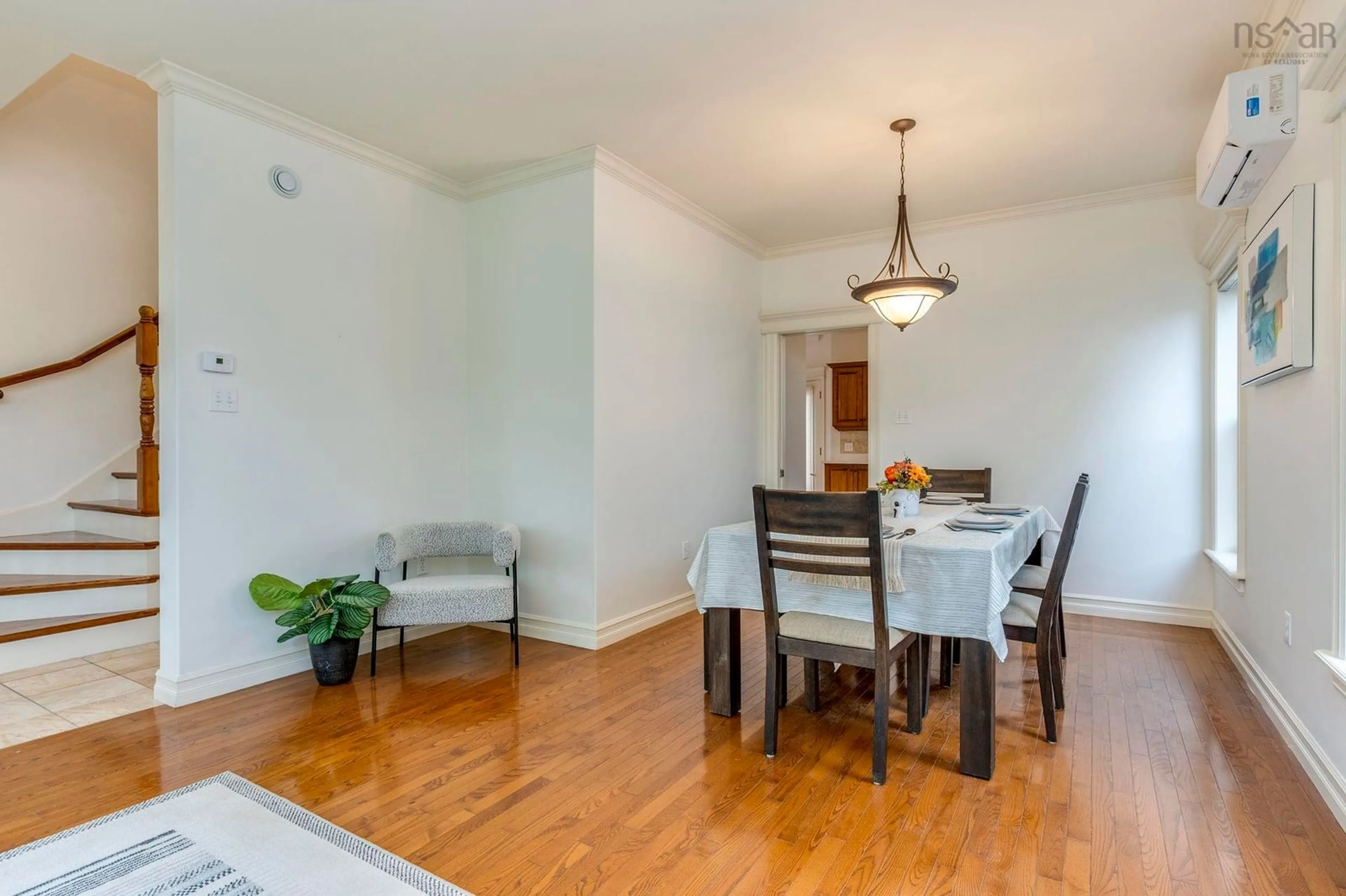 Dining room, wood/laminate floor for 15 Kingsbury Way, Bedford Nova Scotia B4A 4M5