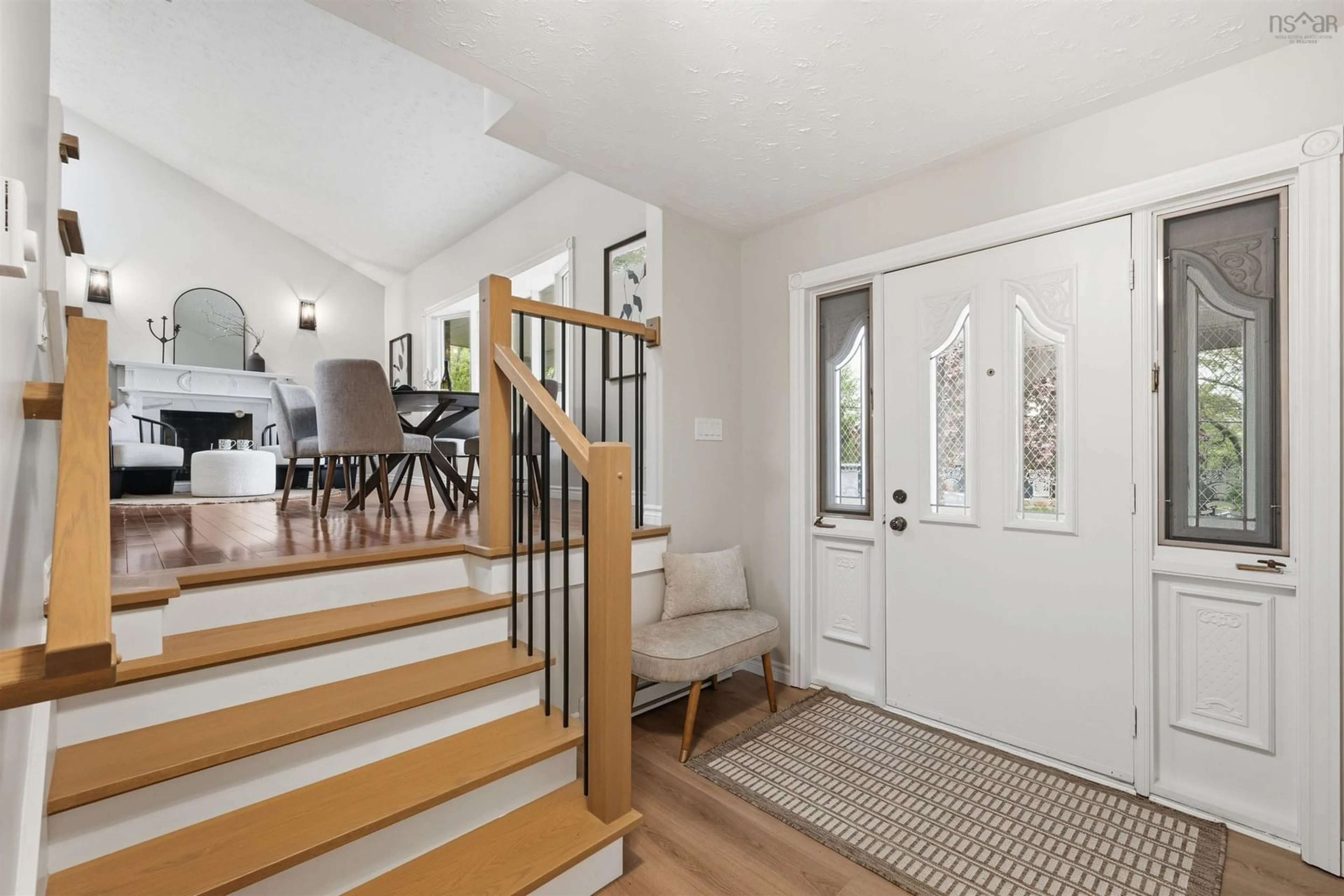 Indoor entryway for 12 Broadholme Lane, Halifax Nova Scotia B3M 3B7
