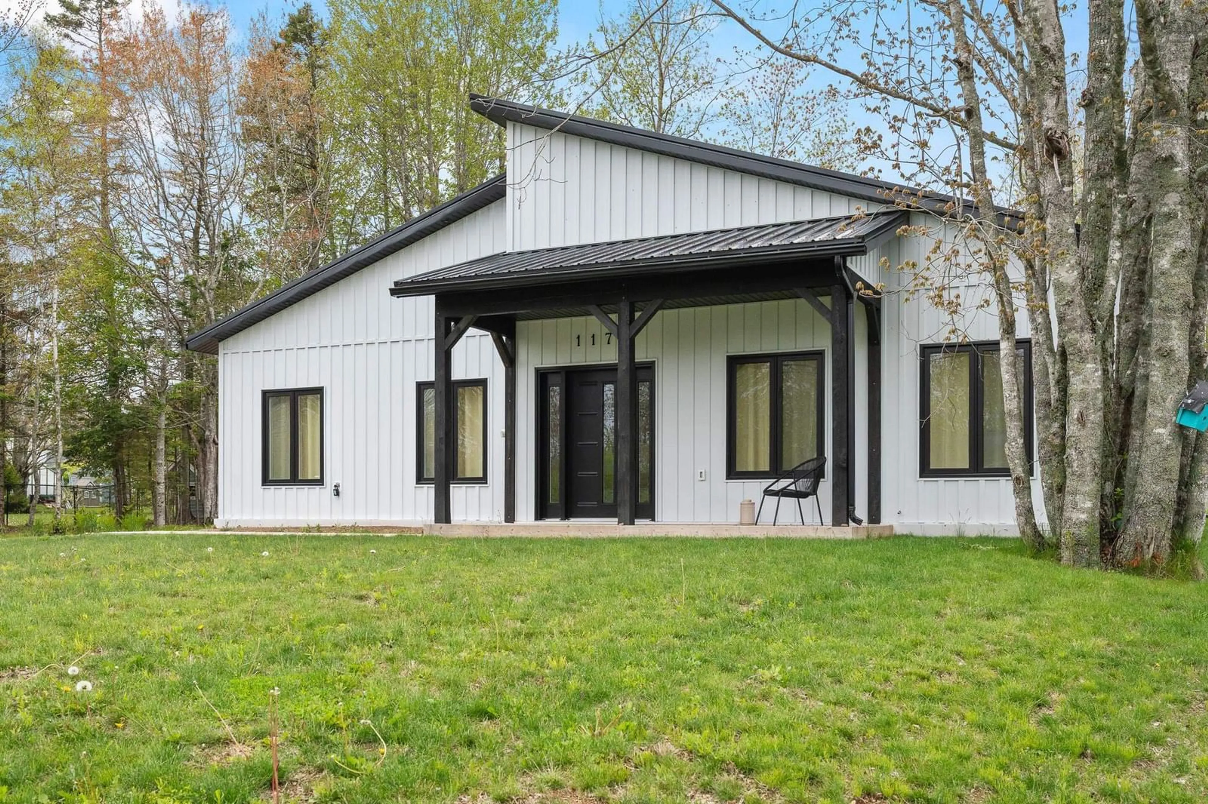 Home with vinyl exterior material, building for 117 Huckleberry Lane, Valley Nova Scotia B2N 6K2