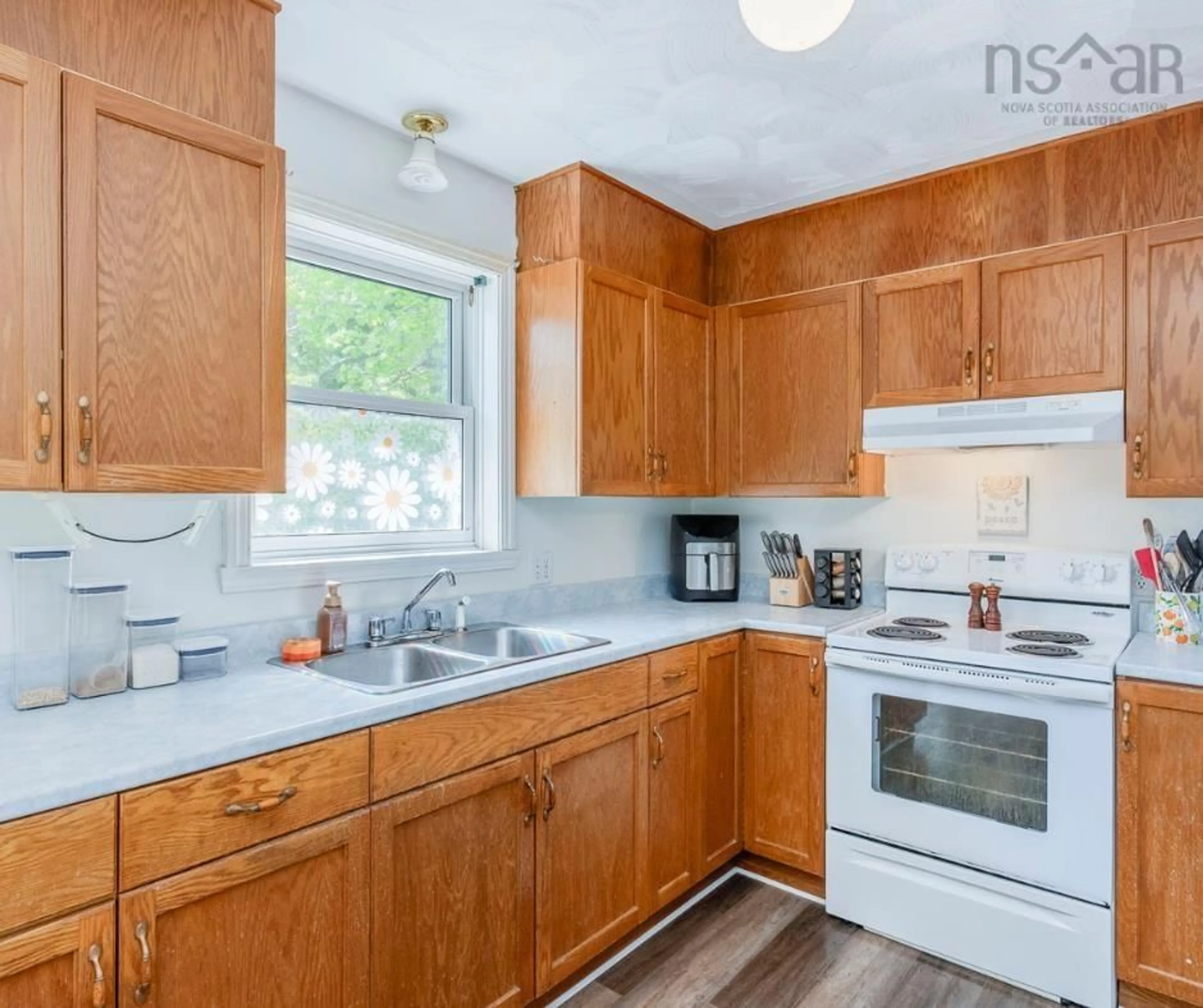 Standard kitchen, unknown for 5 Maplewood Lane Lane, Kingston Nova Scotia B0P 1R0