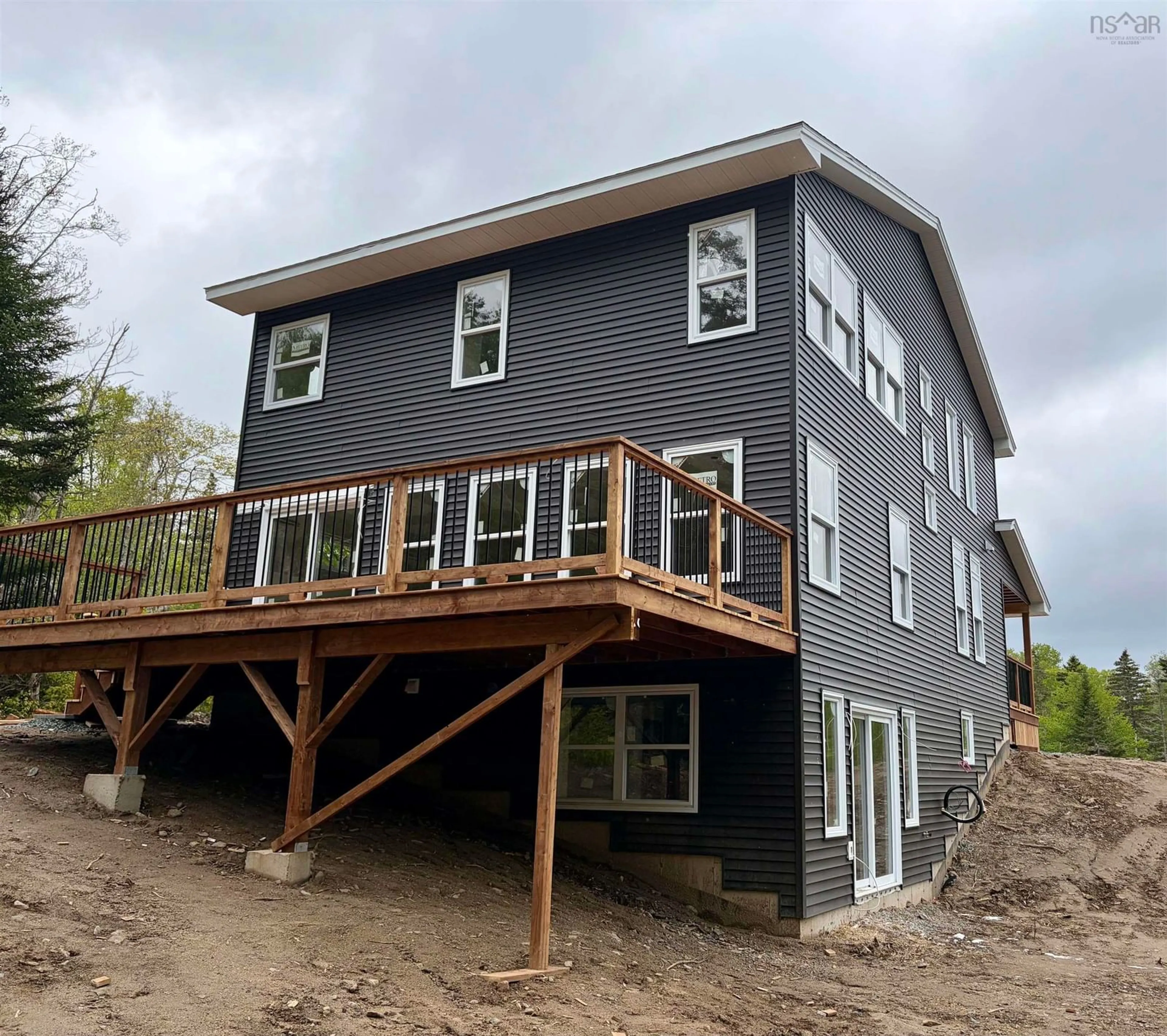 Home with vinyl exterior material, building for 102 Peggys Cove Rd, French Village Nova Scotia B3Z 2V1