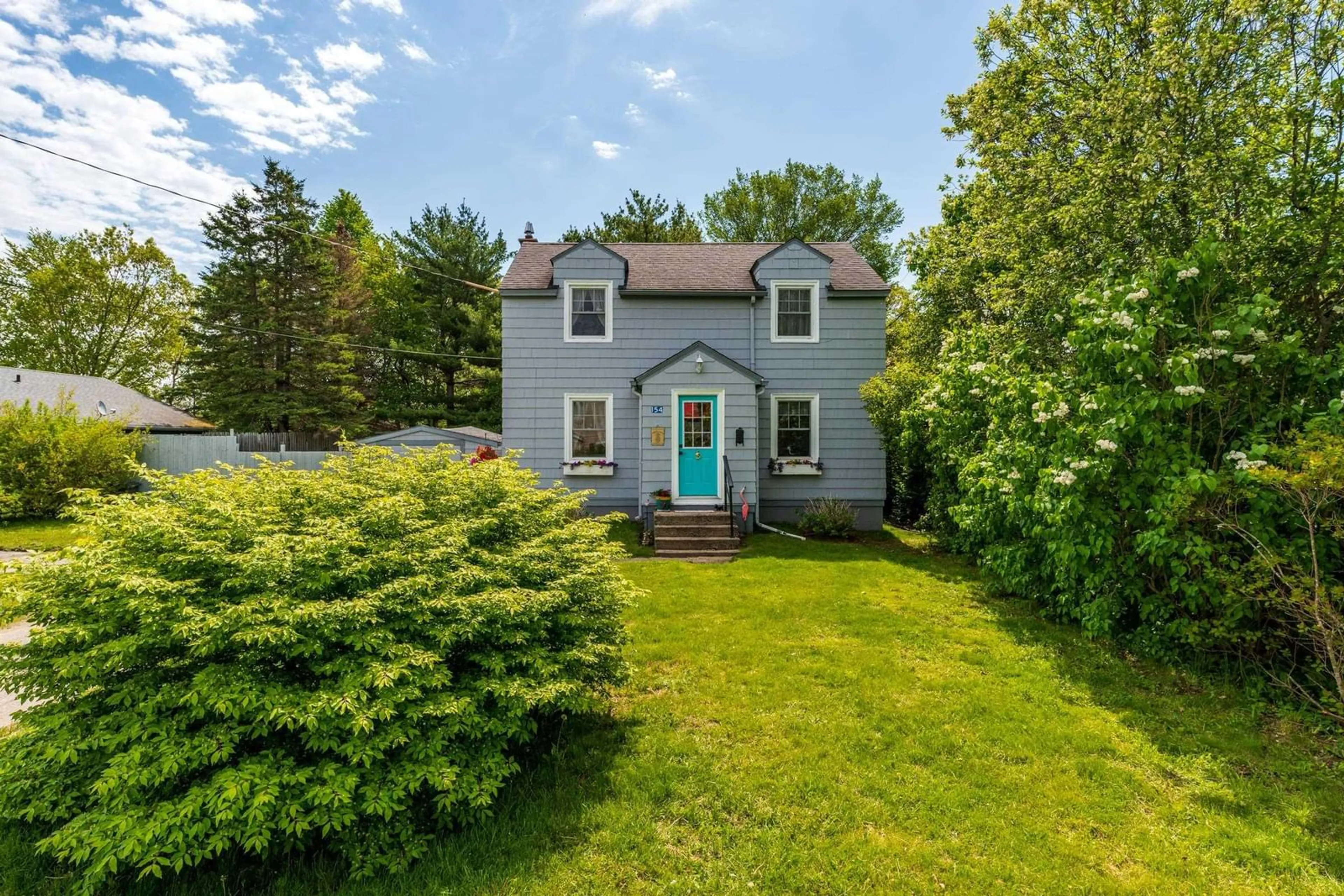 A pic from outside/outdoor area/front of a property/back of a property/a pic from drone, street for 154 South St, Bridgetown Nova Scotia B0S 1C0