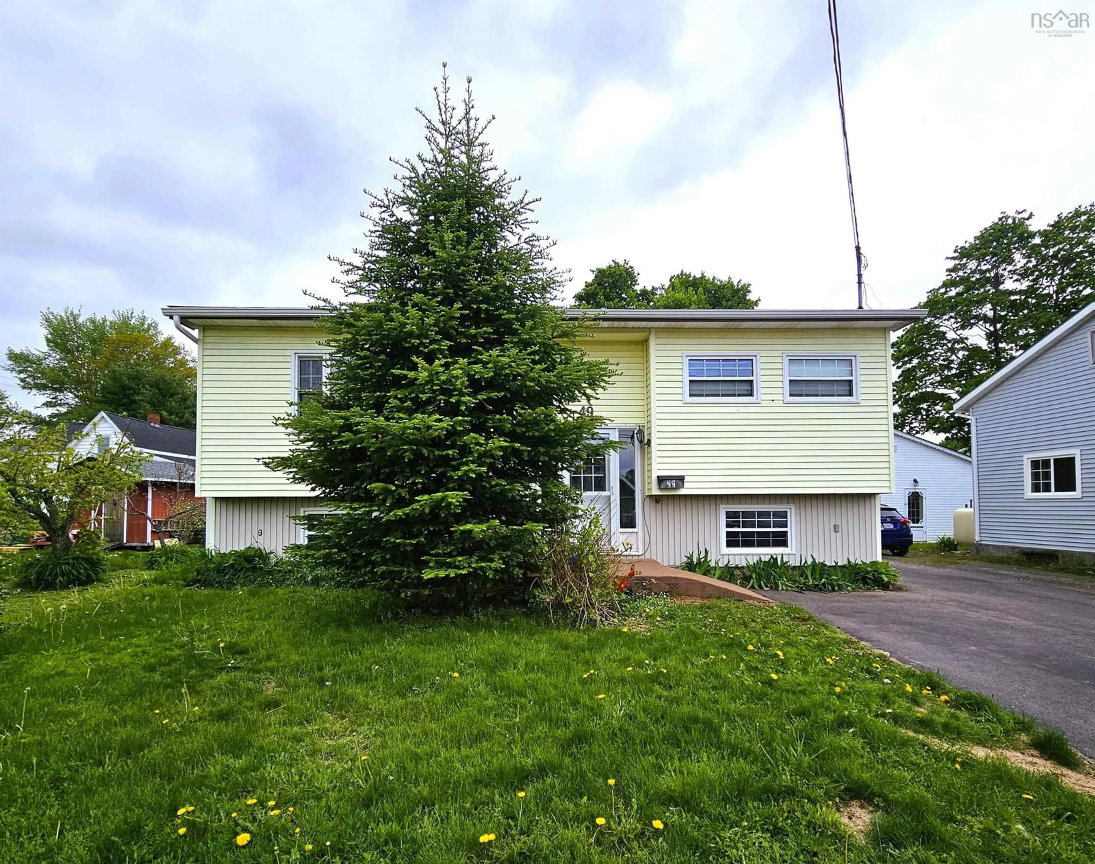 Home with vinyl exterior material, street for 49 Hill St, Amherst Nova Scotia B4H 2N2