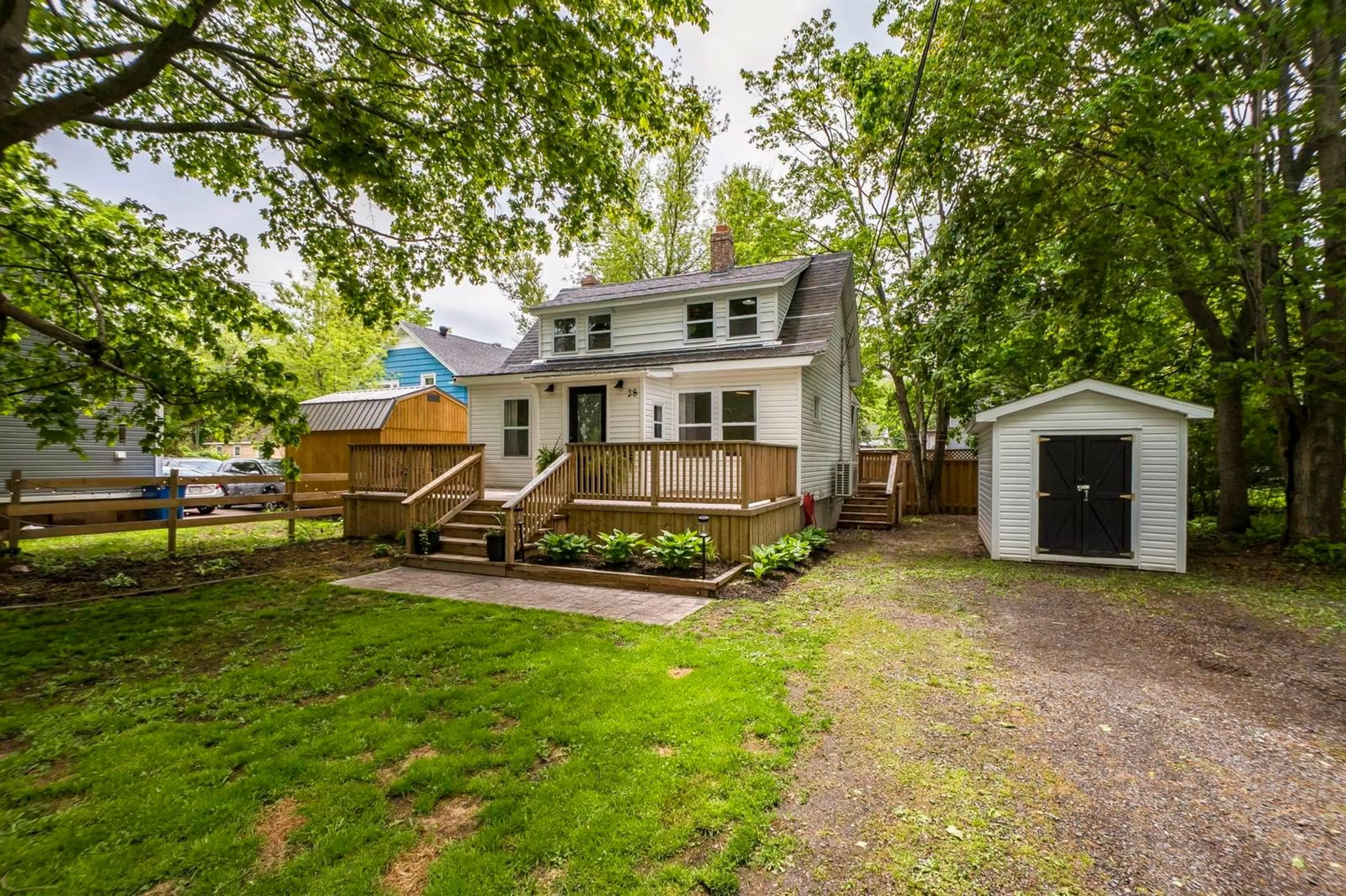 Unknown for 28 Crescent Ave, Kentville Nova Scotia B4N 1R2