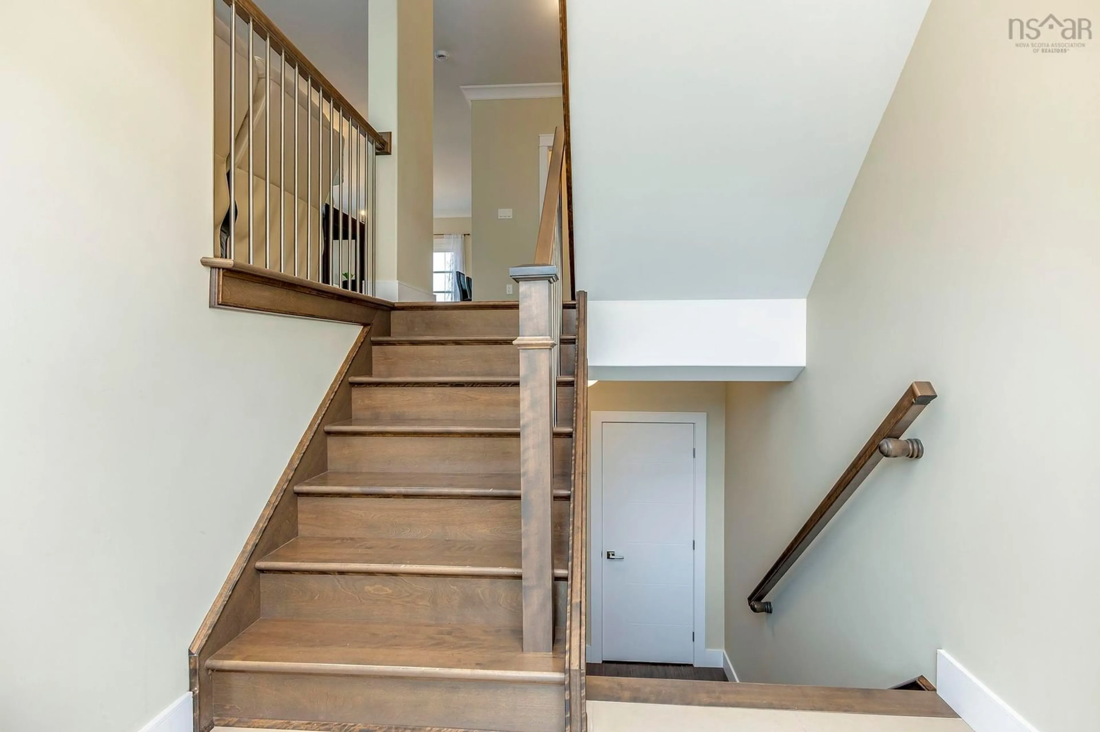 Stairs for 117 Eliza Ritchie Cres, Halifax Nova Scotia B3M 0K5