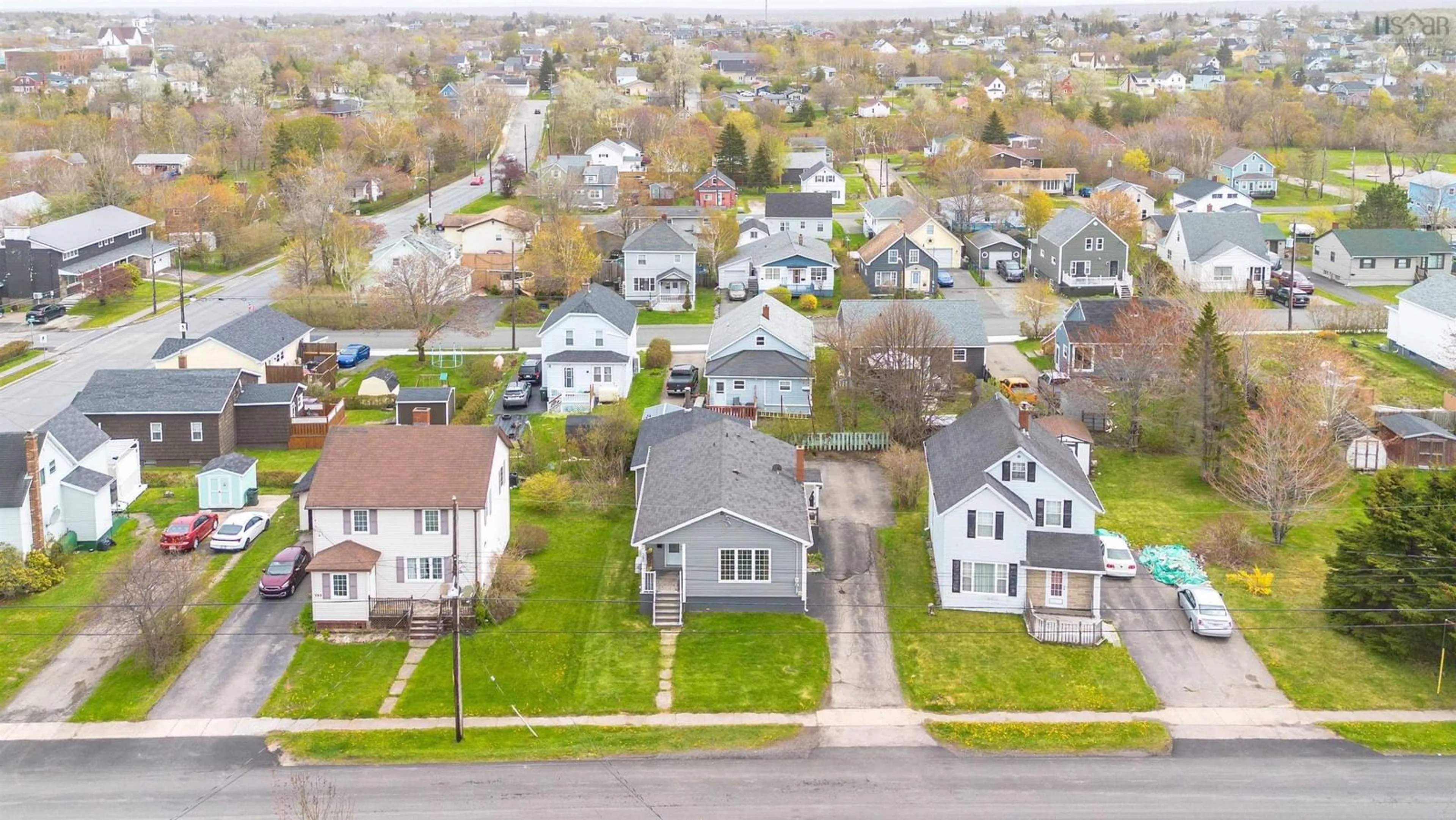 A pic from outside/outdoor area/front of a property/back of a property/a pic from drone, street for 399 York Street St, Glace Bay Nova Scotia B1A 2N1