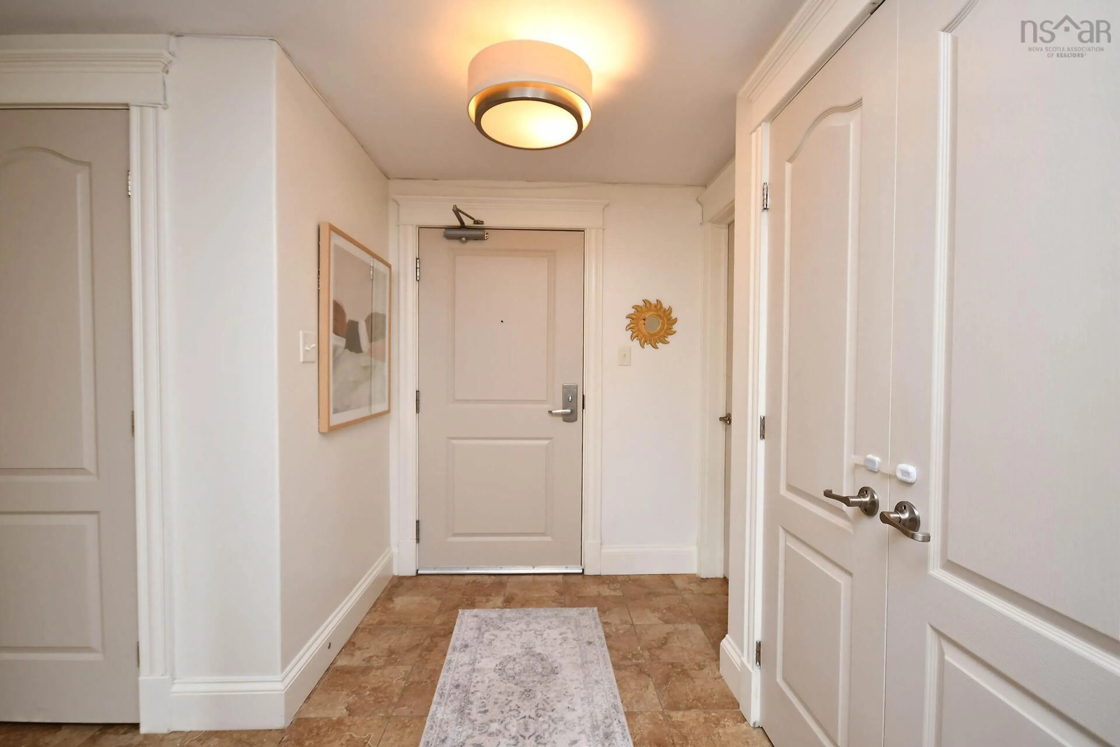 Indoor entryway for 200 Crown Dr #607, Halifax Nova Scotia B3N 0B1