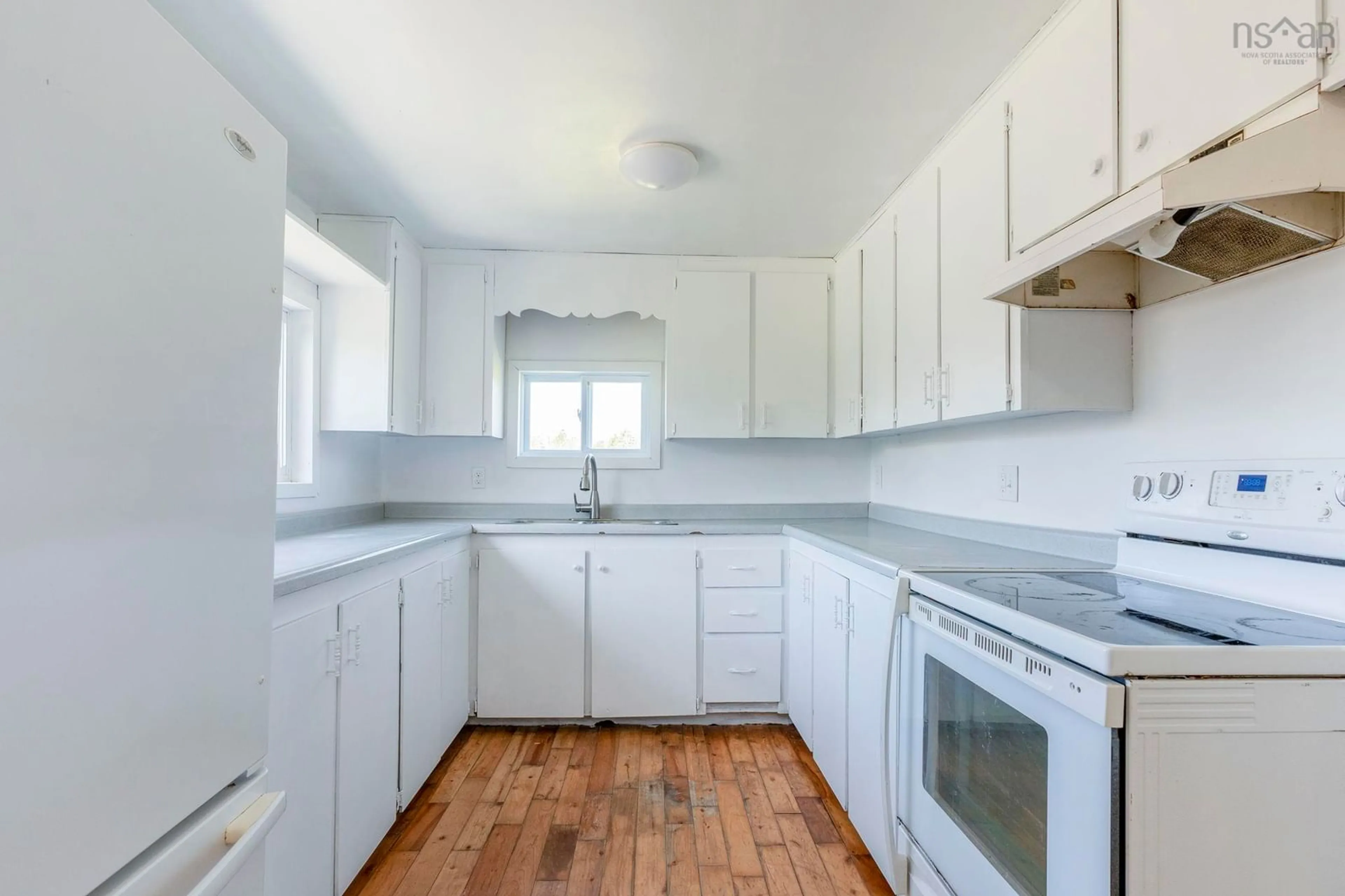 Standard kitchen, unknown for 7014 Highway 1 Hwy, St. Alphonse Nova Scotia B0W 2J0