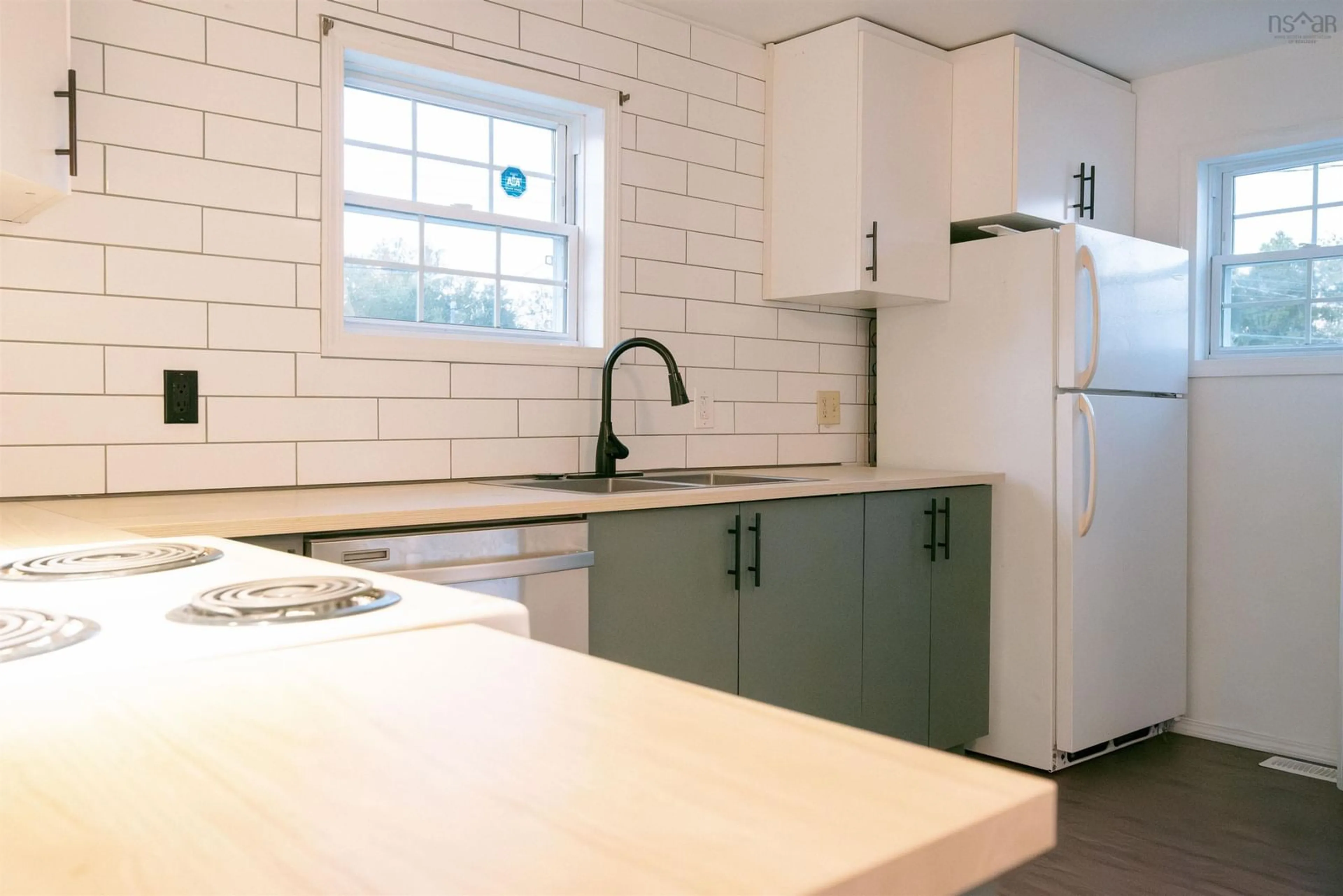 Standard kitchen, ceramic/tile floor for 275 Circle Dr, Lake Echo Nova Scotia B3E 1C1