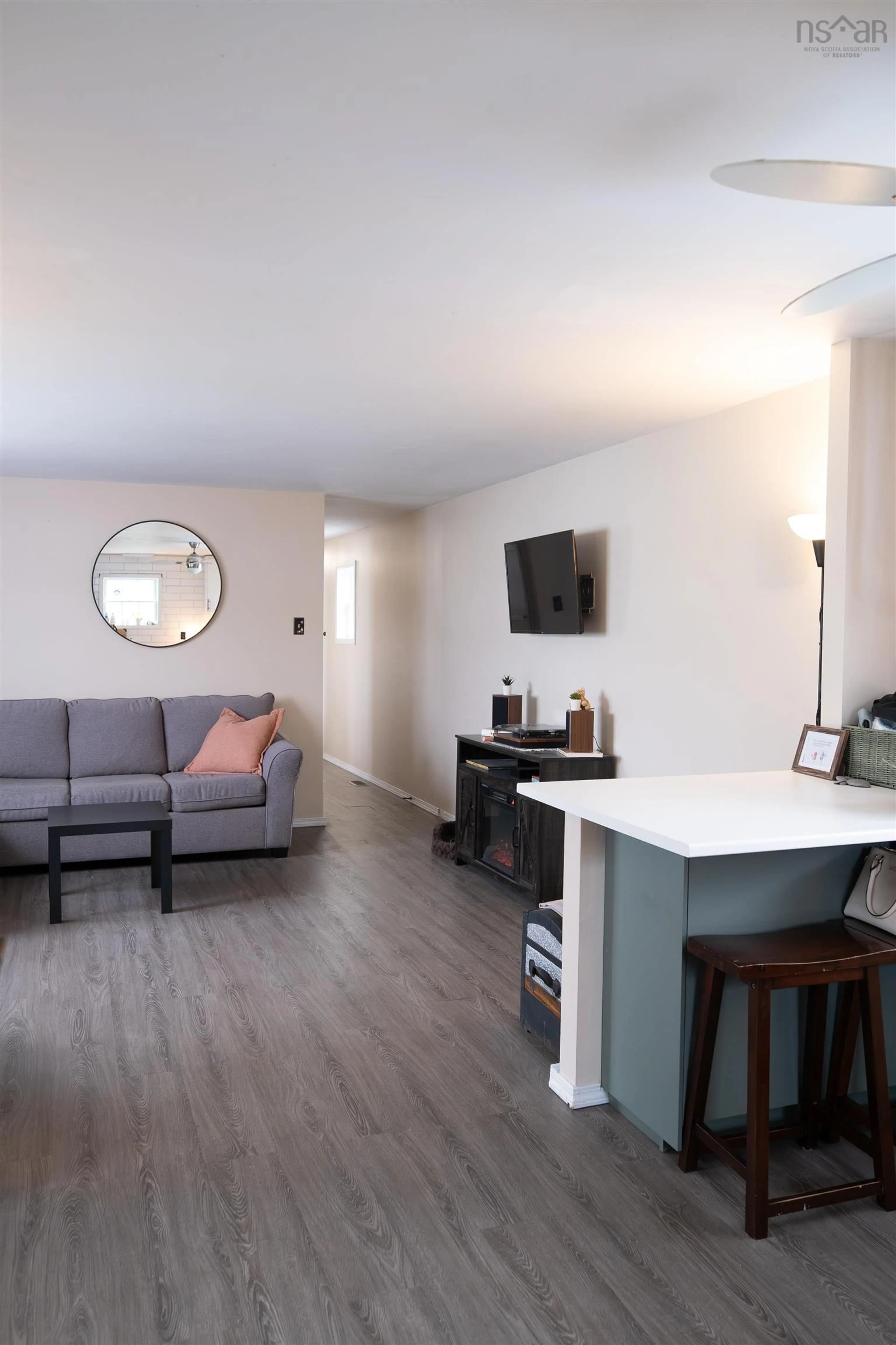 Living room with furniture, unknown for 275 Circle Dr, Lake Echo Nova Scotia B3E 1C1