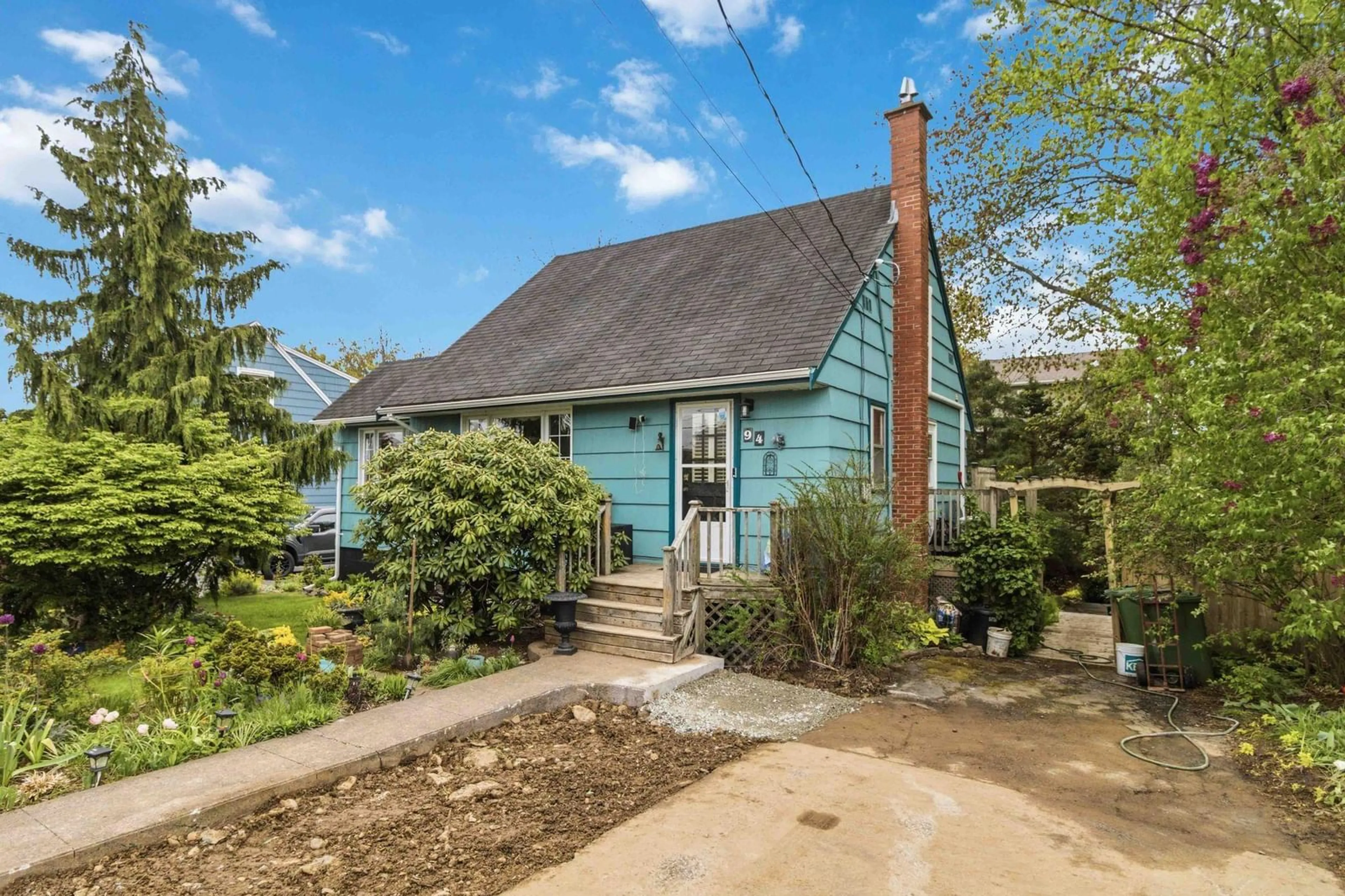 Unknown for 94 Sunnybrae Ave, Halifax Nova Scotia B3N 2G7