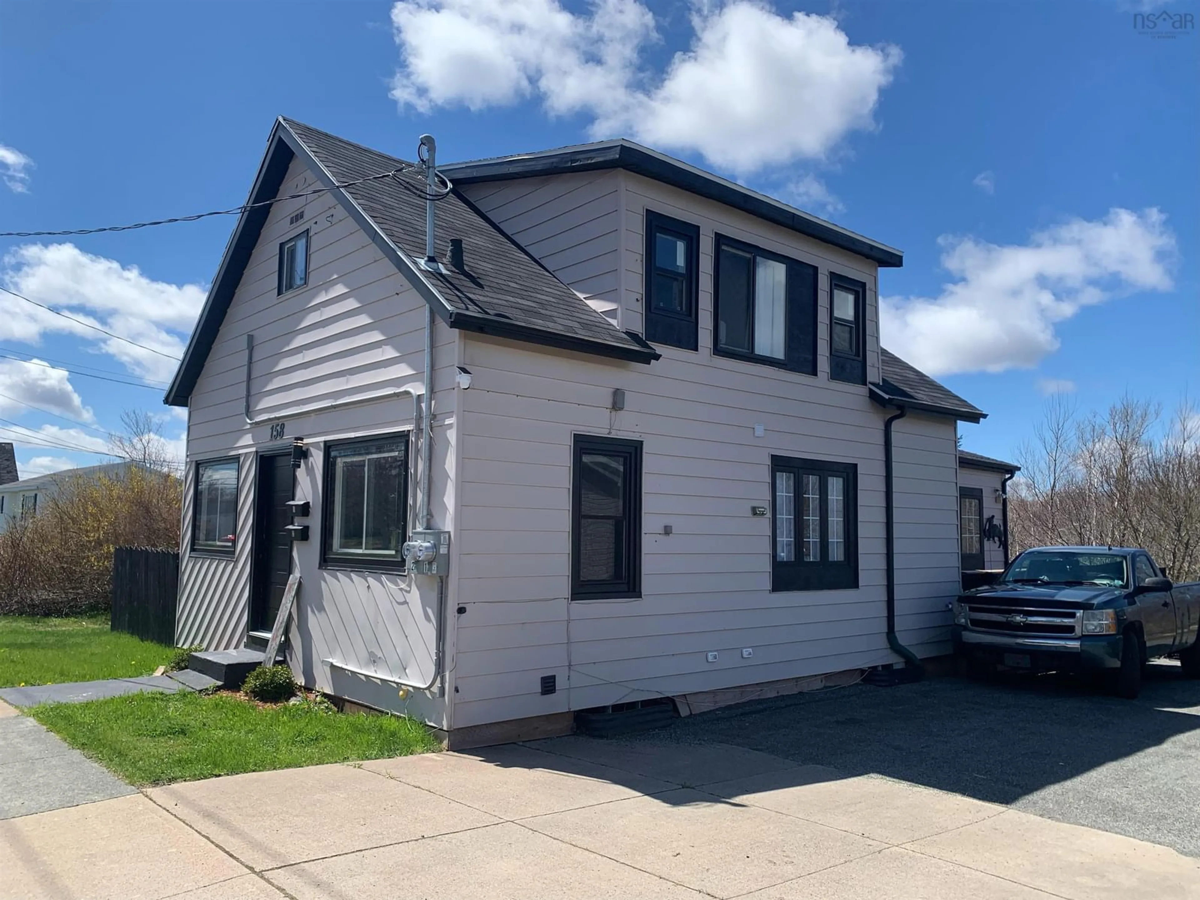 Home with vinyl exterior material, street for 158 Brookside St, Glace Bay Nova Scotia B1A 1L3