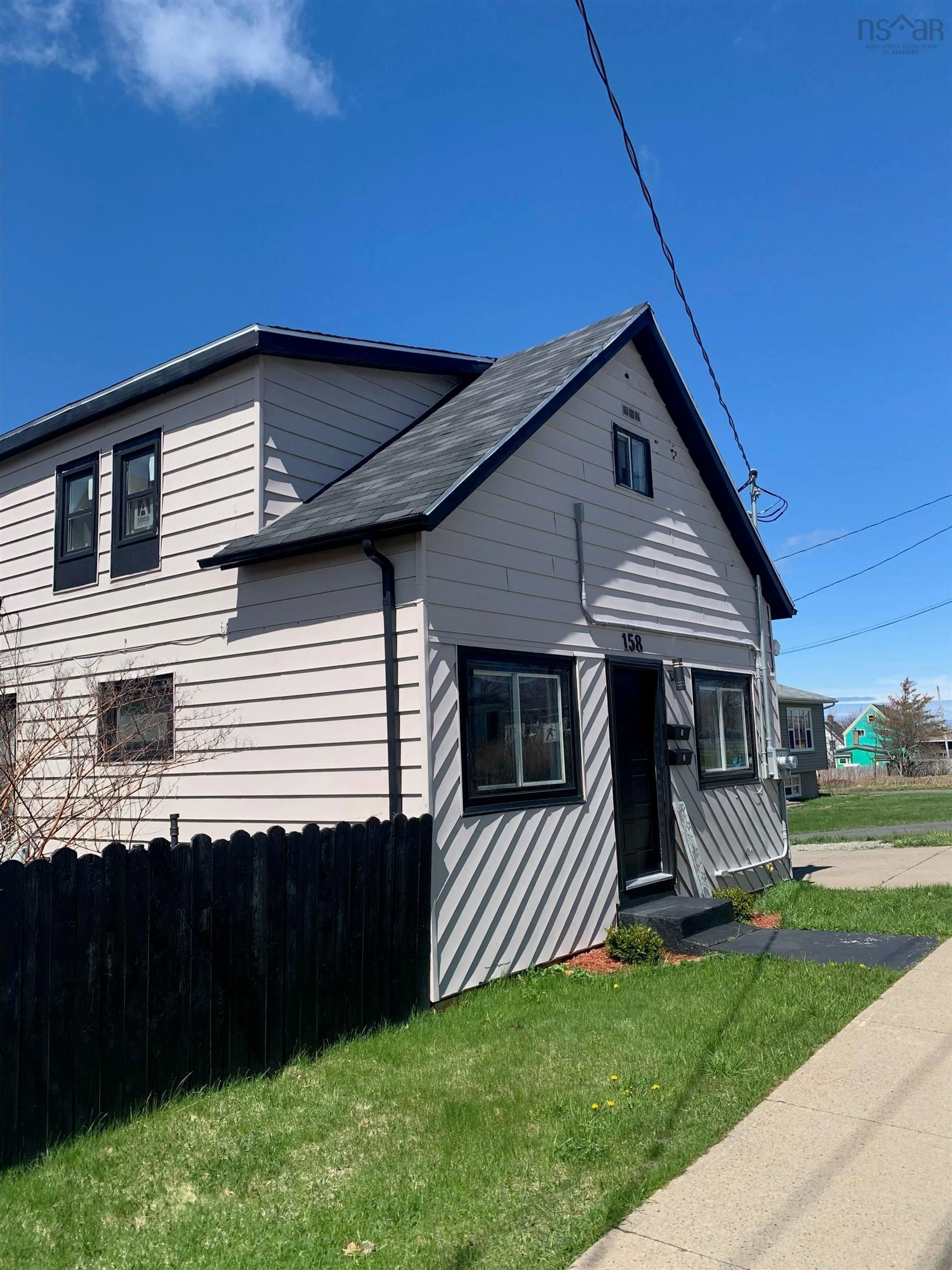 Home with vinyl exterior material, street for 158 Brookside St, Glace Bay Nova Scotia B1A 1L3