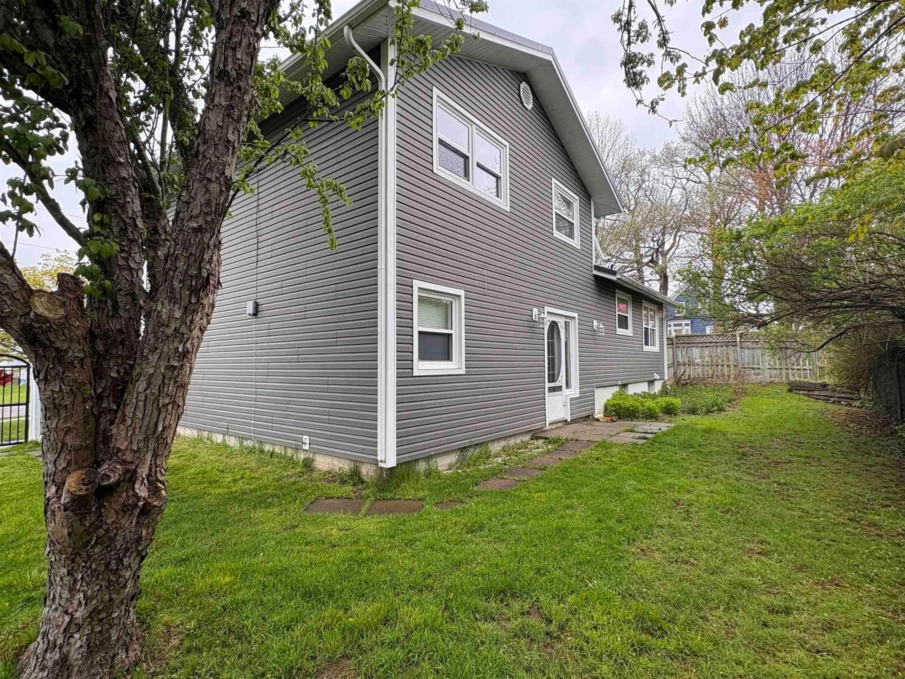 Unknown for 118 Macsween St, Port Hawkesbury Nova Scotia B9A 2J3