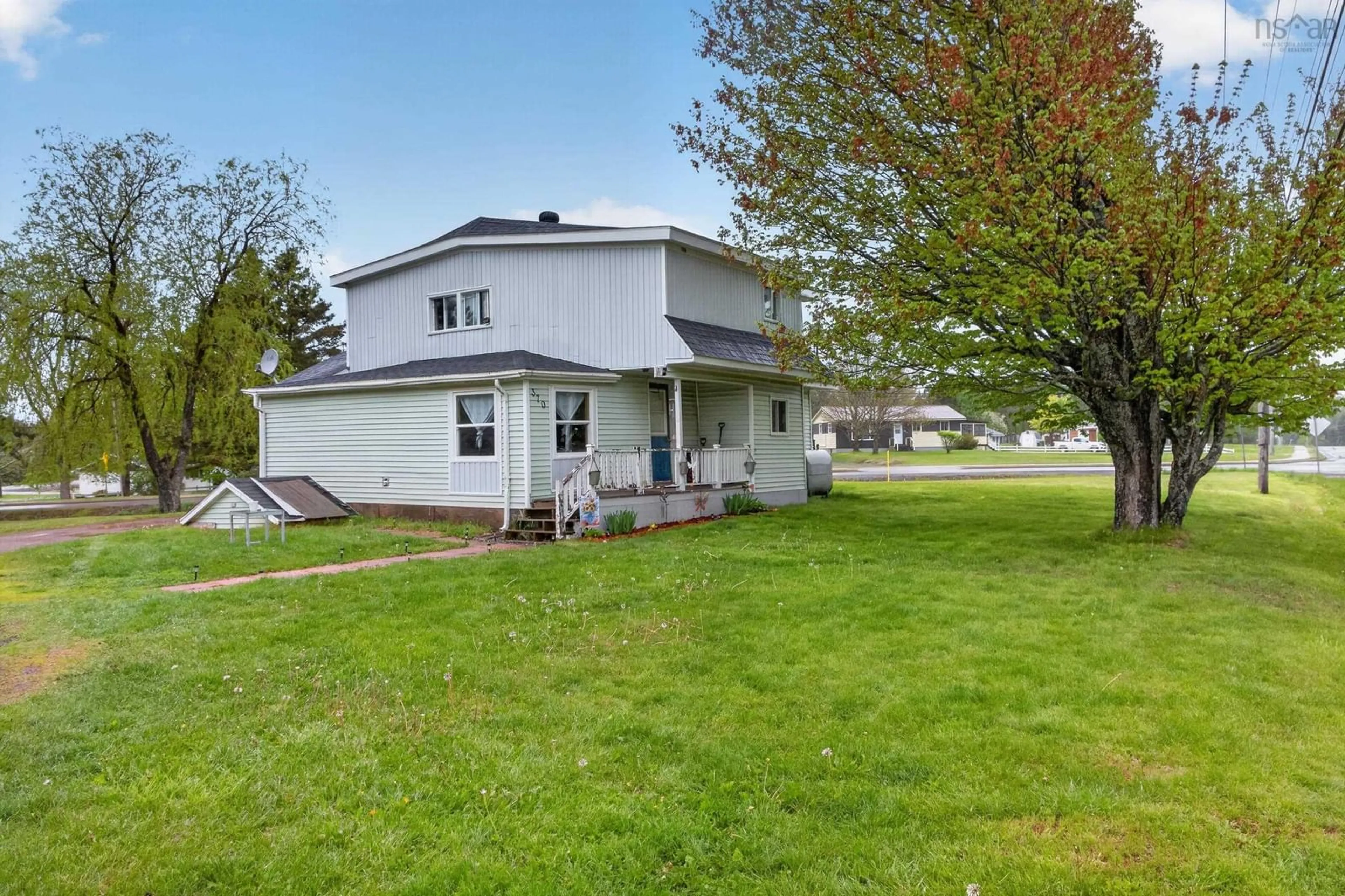 A pic from outside/outdoor area/front of a property/back of a property/a pic from drone, street for 370 Salmon River Rd, Salmon River Nova Scotia B6L 4E4