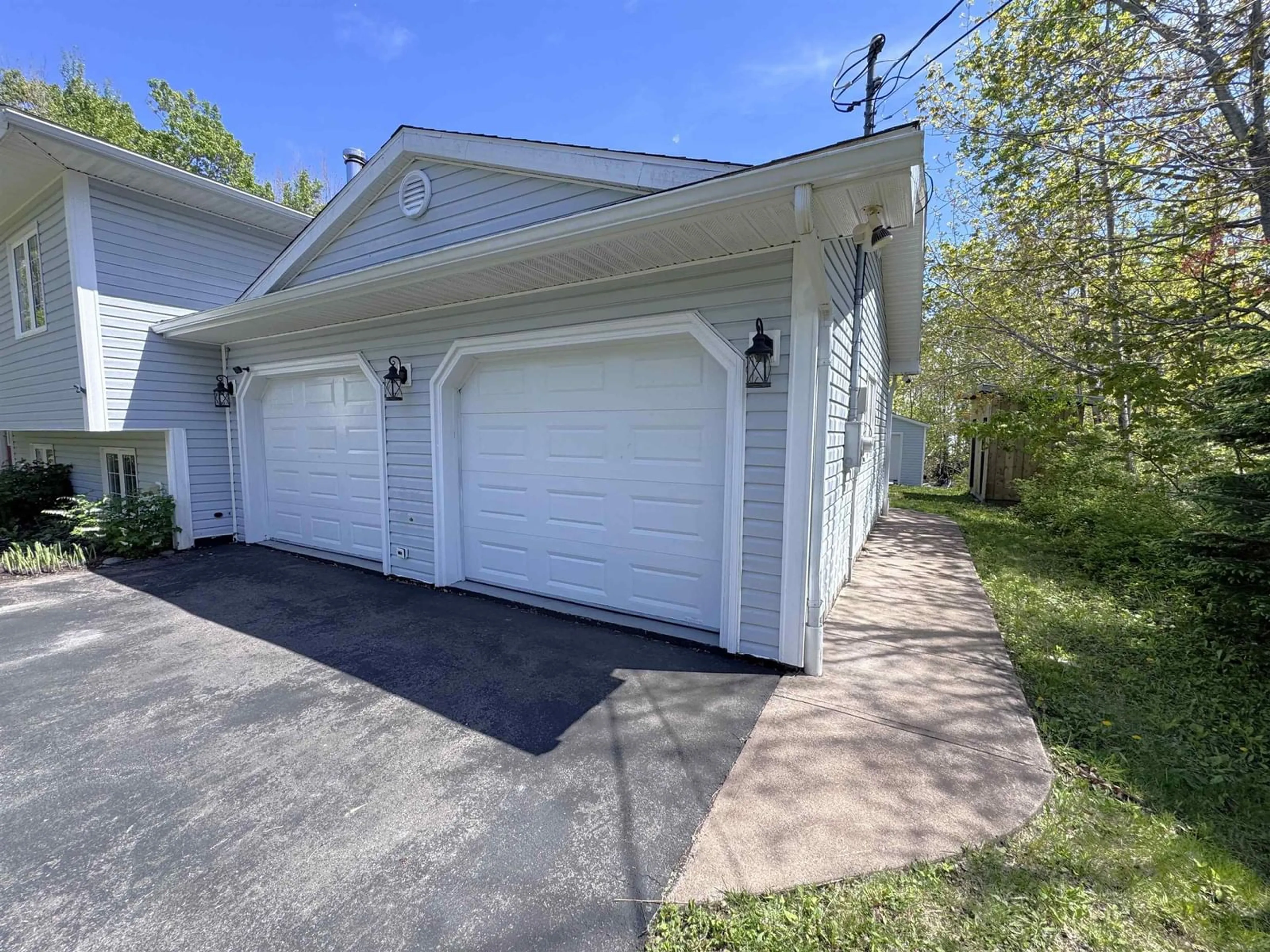 Indoor garage for 30 Westview Dr Dr, Mount William Nova Scotia B2H 5C6