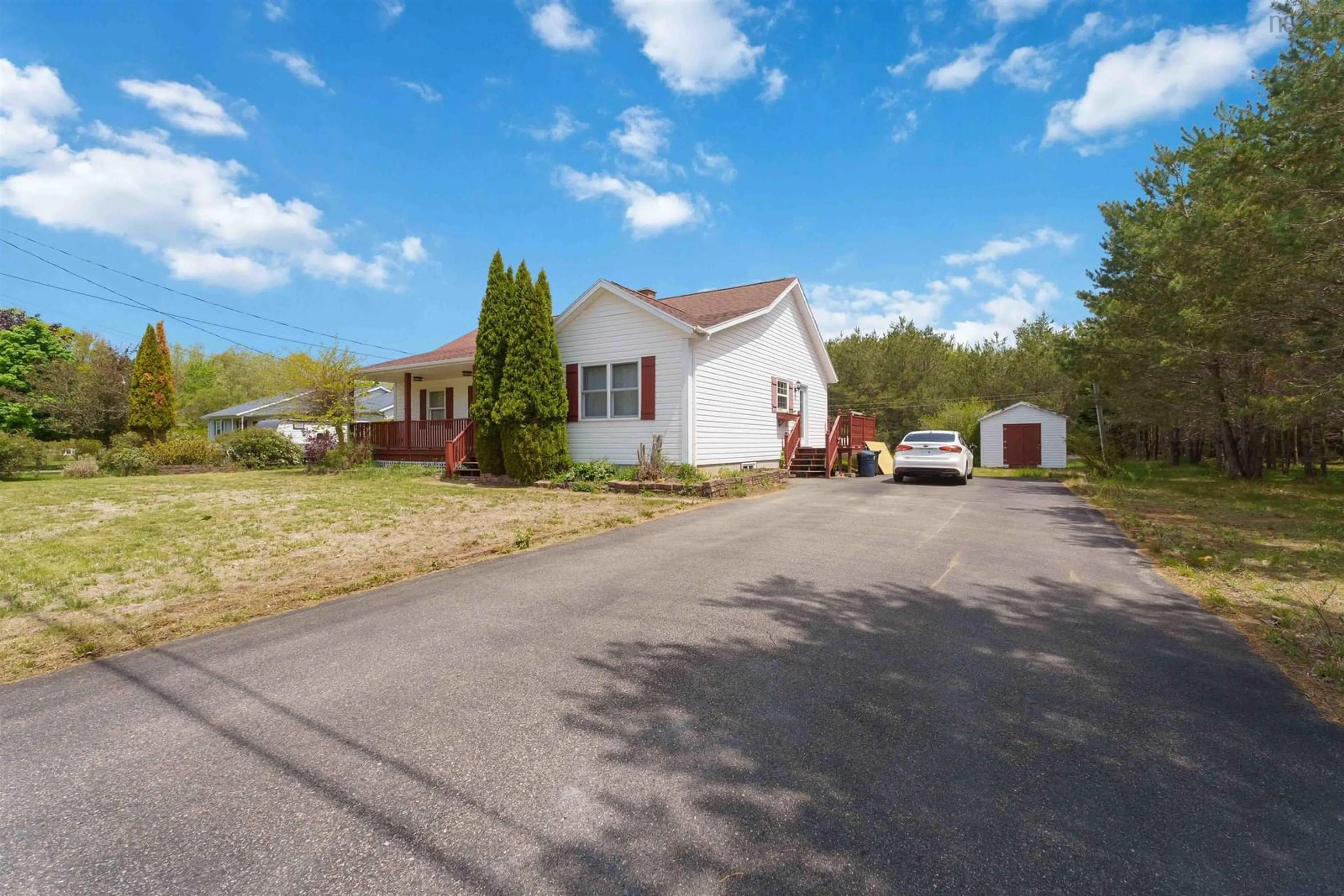 A pic from outside/outdoor area/front of a property/back of a property/a pic from drone, street for 80 Old Runway Dr, Nictaux Nova Scotia B0S 1P0