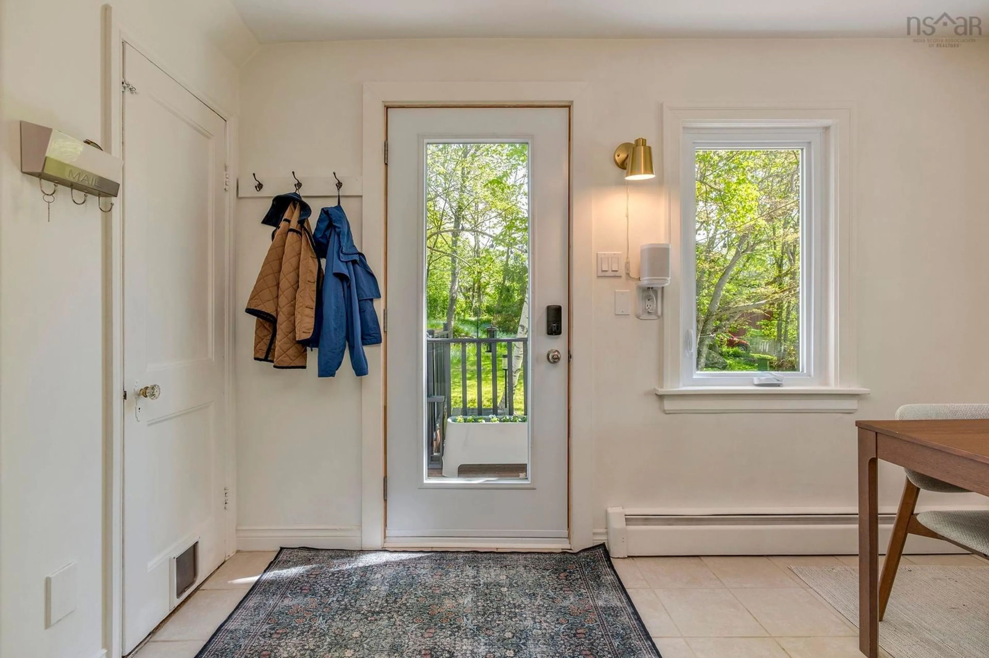 Indoor entryway for 25 Pioneer Ave, Halifax Nova Scotia B3M 1W9