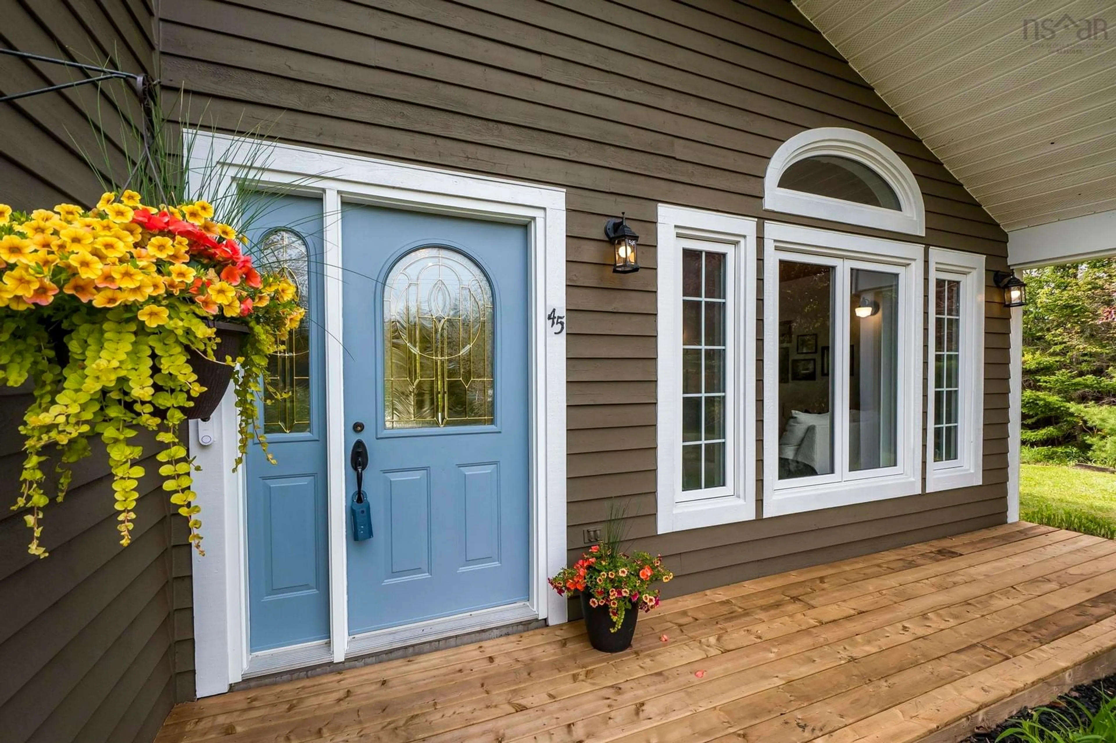 Indoor entryway for 45 Fiddle Pky, Hatchet Lake Nova Scotia B3T 1R6
