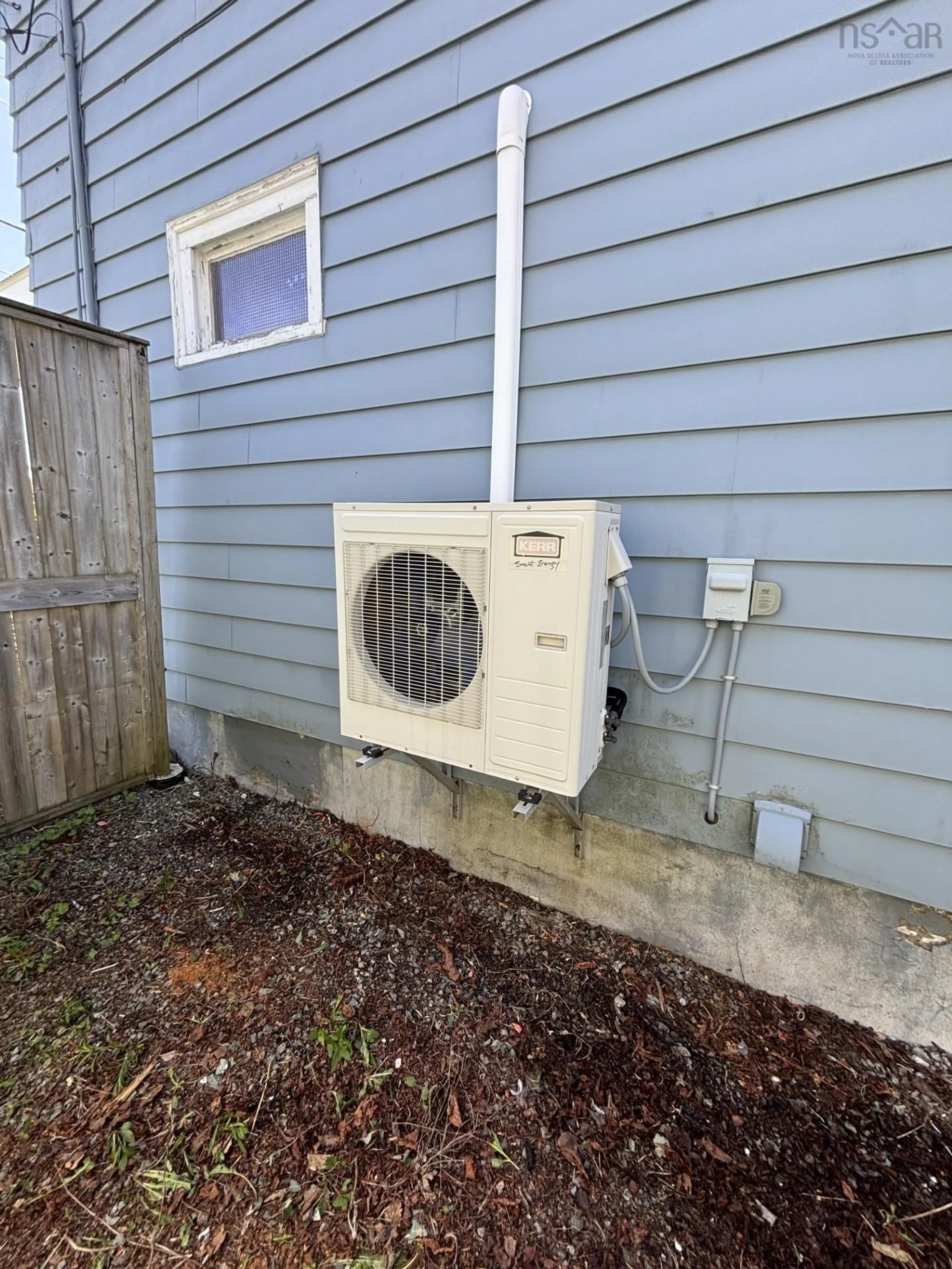 Unknown for 21 Regent St, North Sydney Nova Scotia B2A 2E3