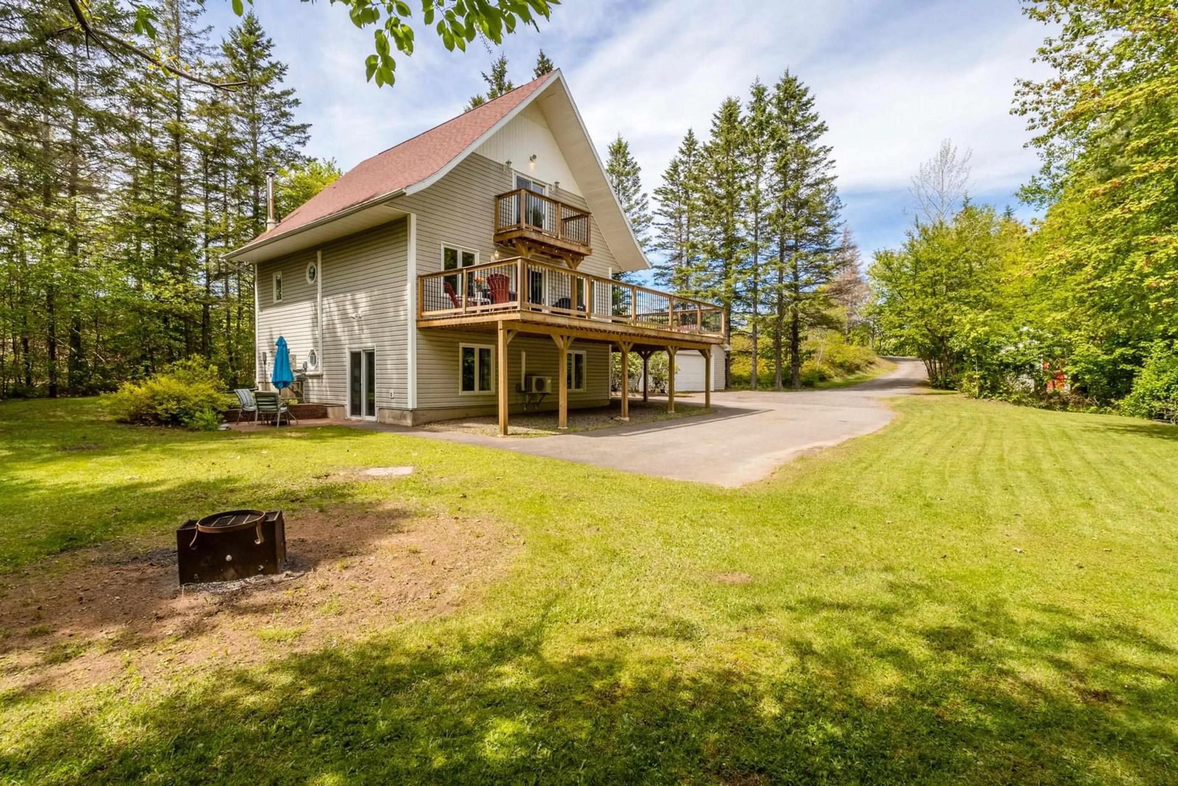 Patio, water/lake/river/ocean view for 234 Brooklyn St, North Kingston Nova Scotia B0P 1R0