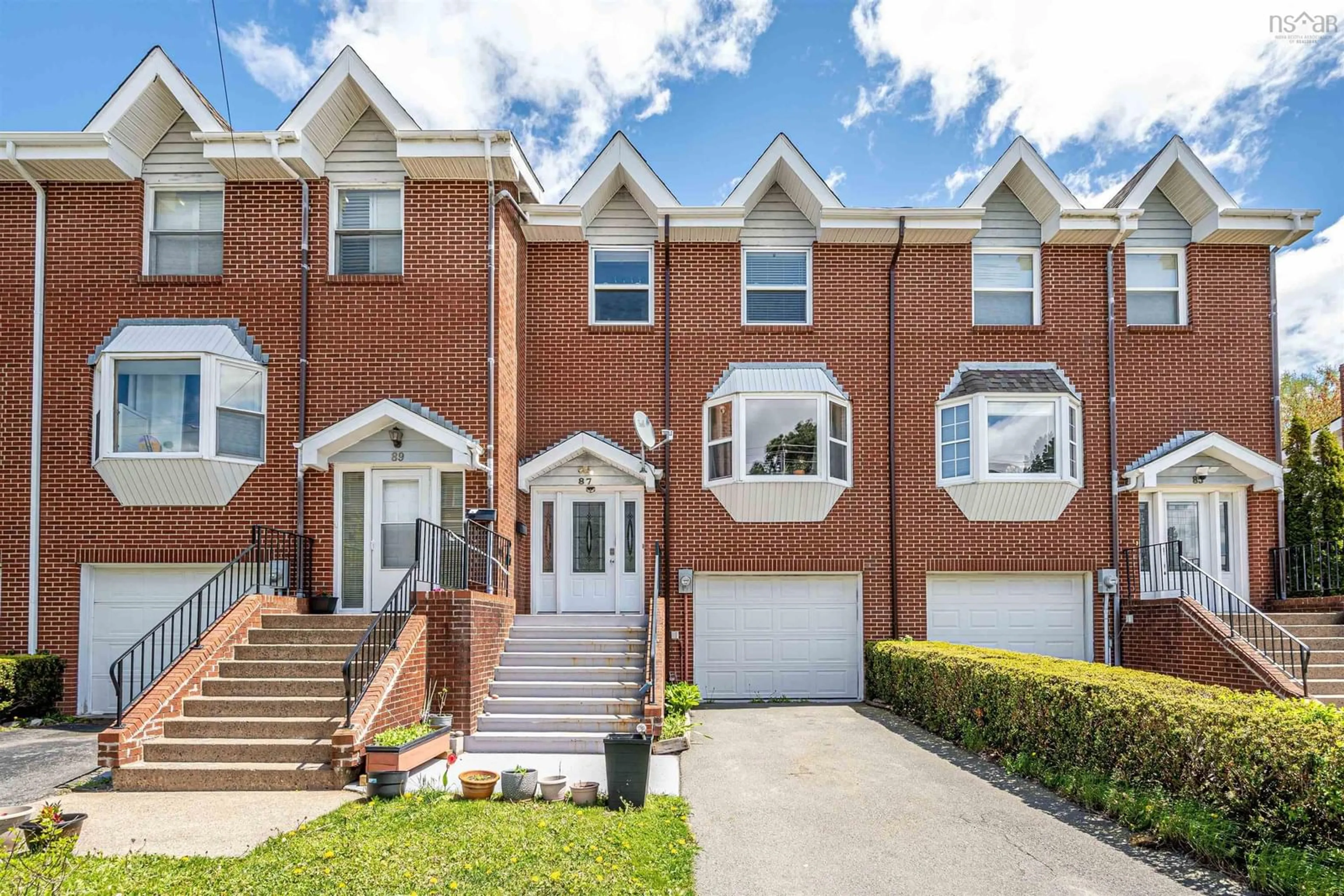 Home with brick exterior material, street for 87 Lincoln Cross, Halifax Nova Scotia B3M 3S6
