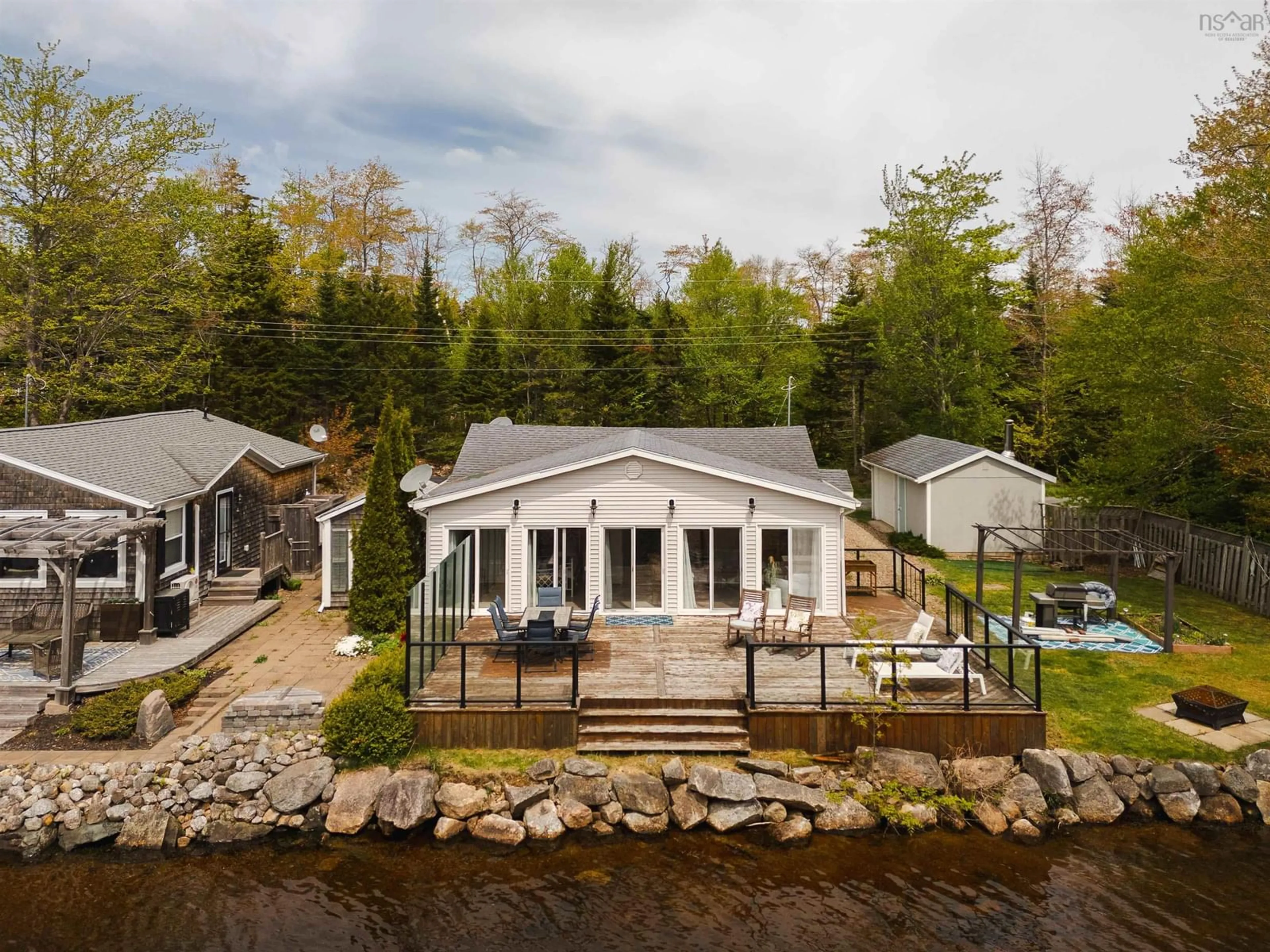 Home with vinyl exterior material, water/lake/river/ocean view for 73 Q-12 Rd, Lake George Nova Scotia B0P 1C0