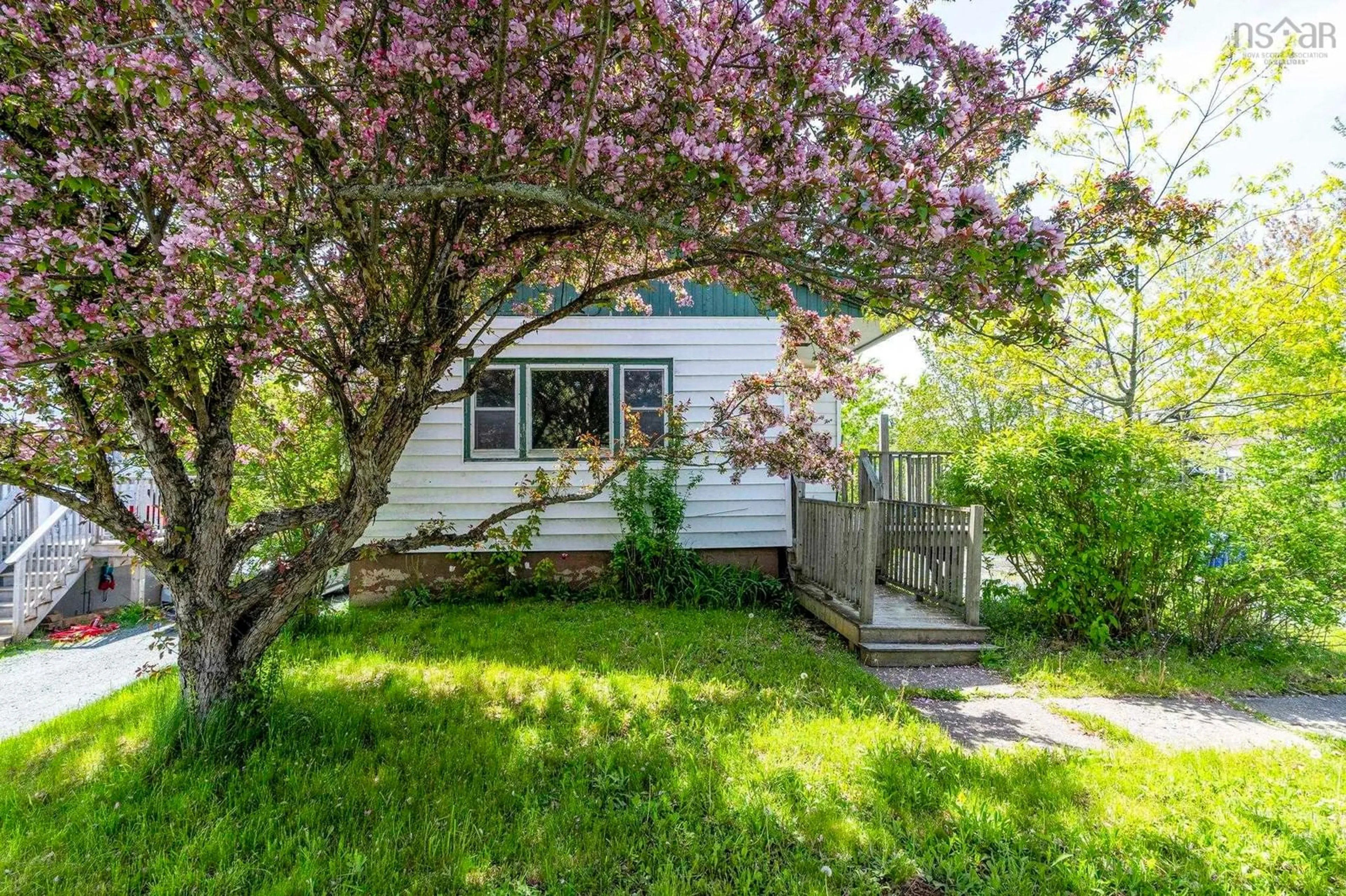 Unknown for 485 Cobequid Rd, Sackville Nova Scotia B4C 3Y7
